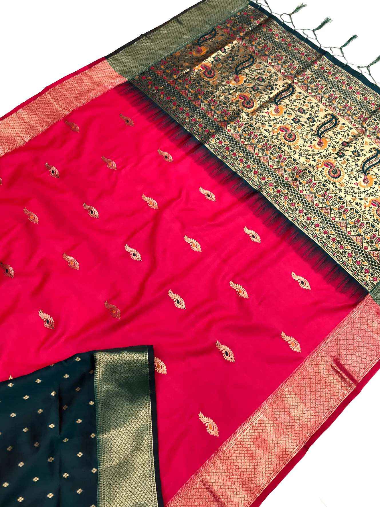 BANARASI SOFT SILK JEQURD WEAVING WORK SAREE AT WHOLESALE PRICE
