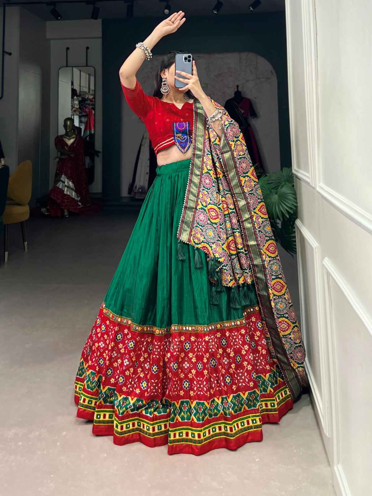 DOLA SILK PRINTED WITH FOIL WORK GAMTHI LACE LEHNGA CHOLI AT WHOLESALE PRICE