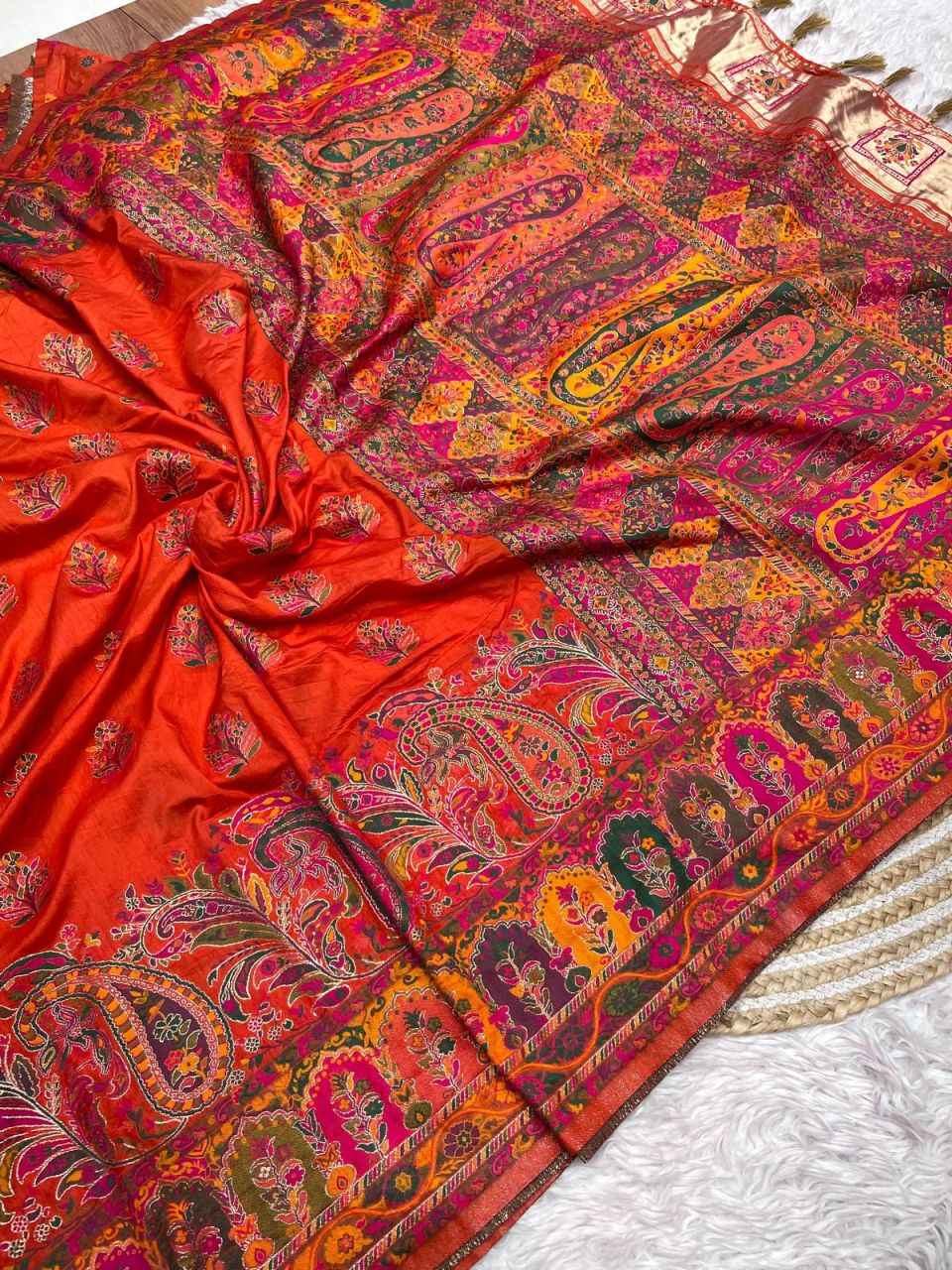 PASHMINA SILK KASHMIRI THREAD WOOVEN PALLU SAREE AT WHOLESALE PRICE