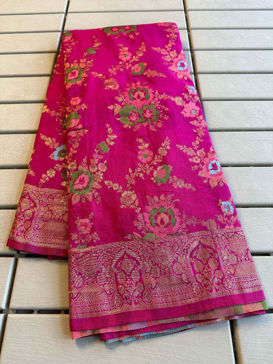 PURE CREPE KHADI SILK  ZARI WOOVEN MEENAKARI SAREE AT WHOLESALE PRICE