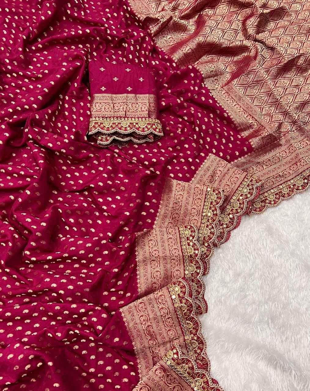 PURE  KHADI GEORGETTE WITH KANCHI BORDER SAREE AT WHOLESALE PRICE