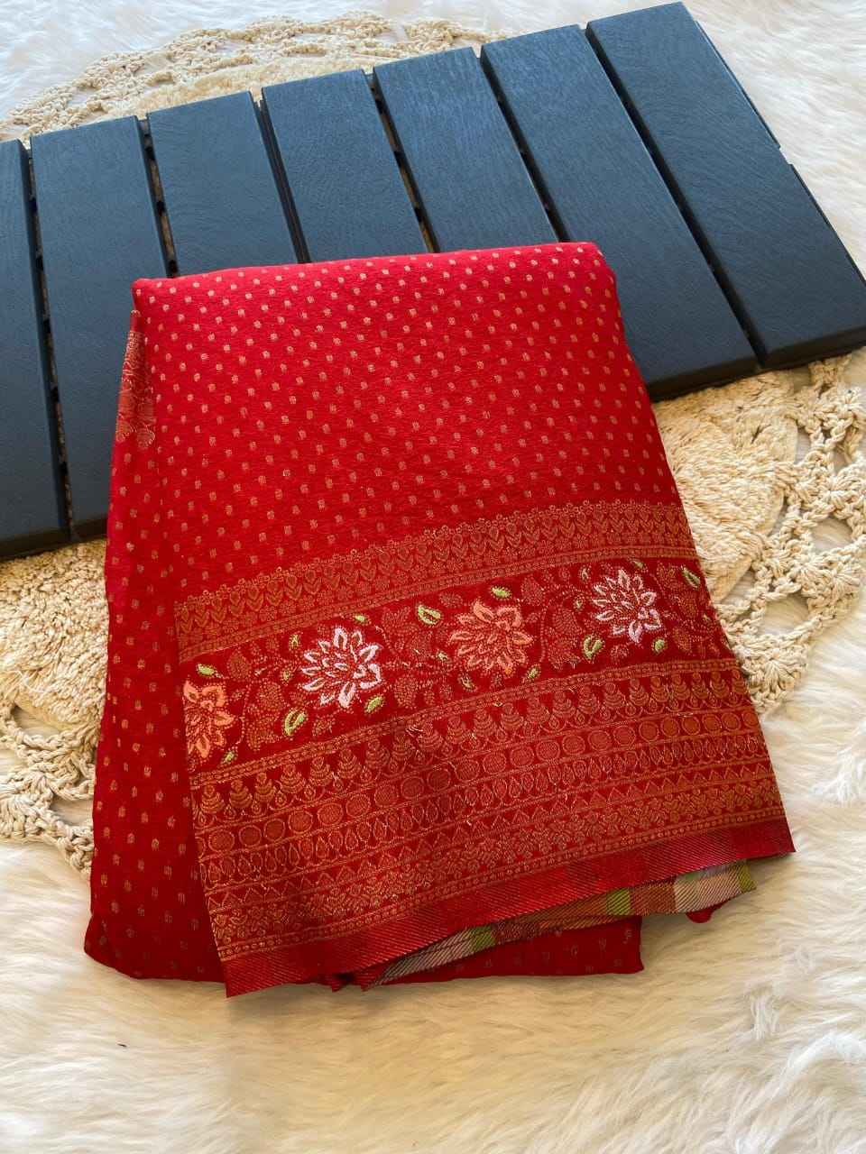 PURE SOFT KHADI CREPE SILK  WITH RICH ZARI WOOVEN PALLU SAREE AT WHOLESALE PRICE