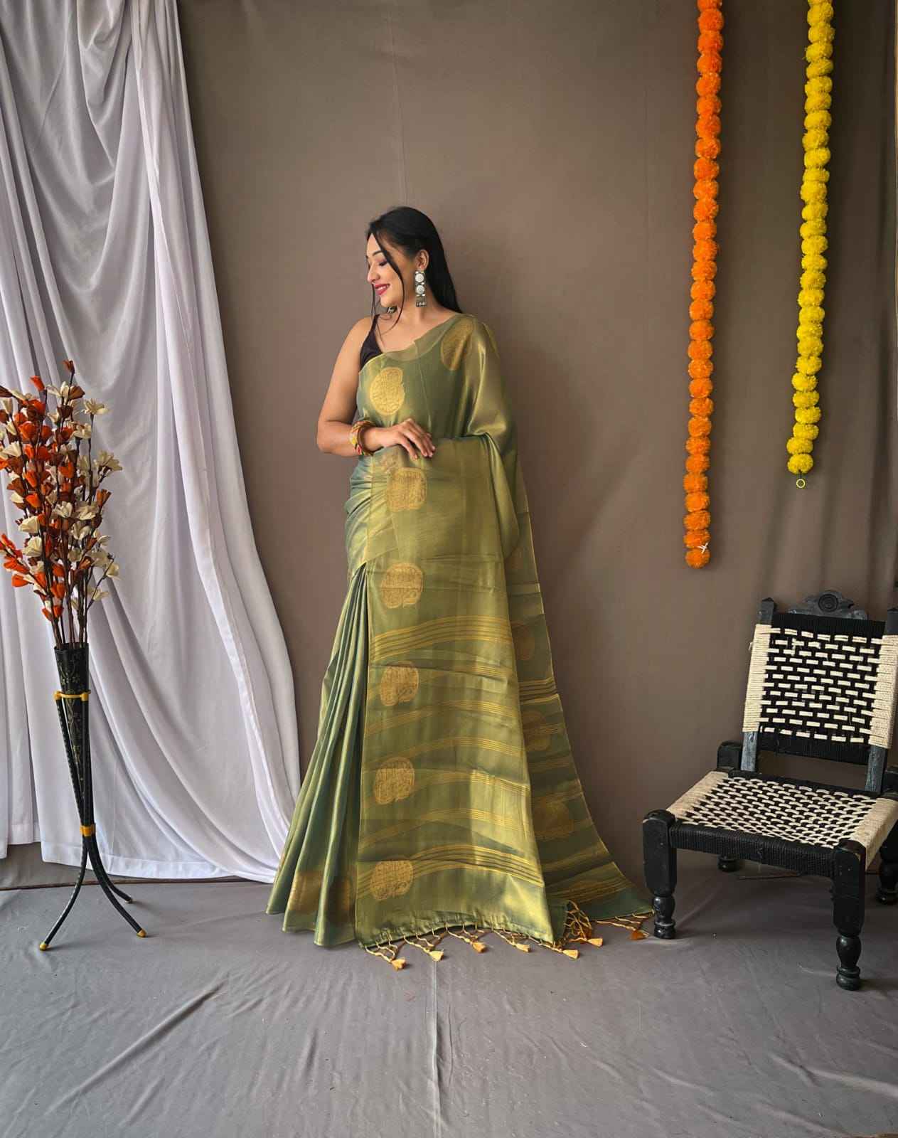 PURE TISSUE SILK WITH ZARI WEAVING BUTTI SAREE AT WHOLESALE PRICE