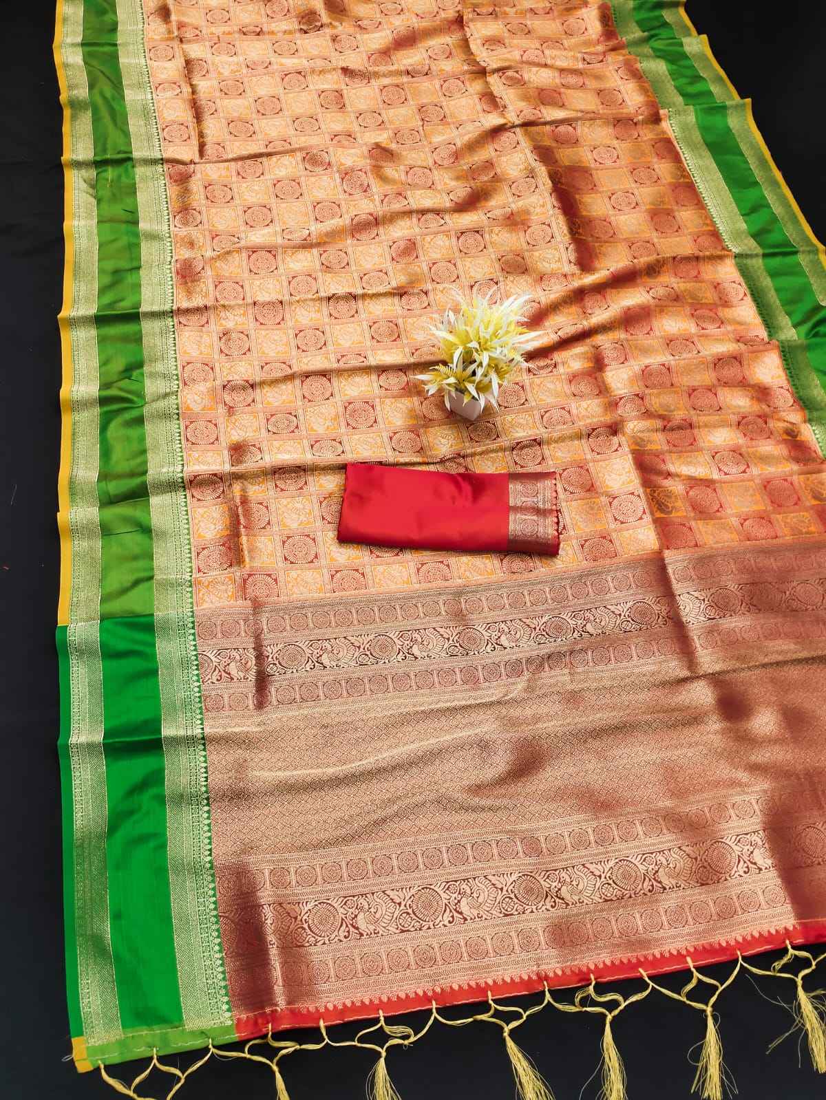 SOFT BANARASI SILK GOLD WEAVING JARI SAREE AT WHOLESALE PRICE 