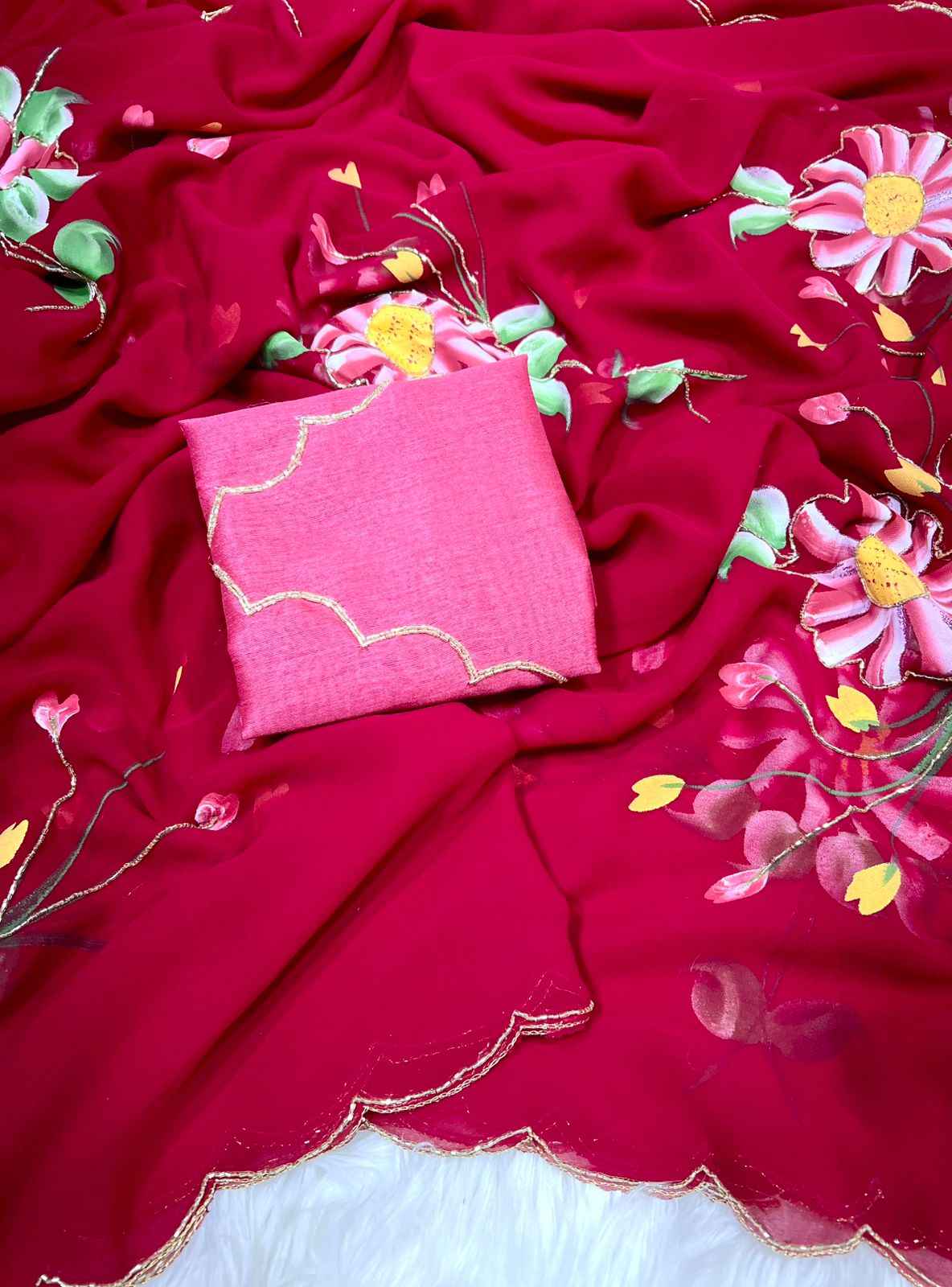 SOFT GEORGETTE FLORAL HANDBRUSH PRINTED SAREE AT WHOLESALE PRICE
