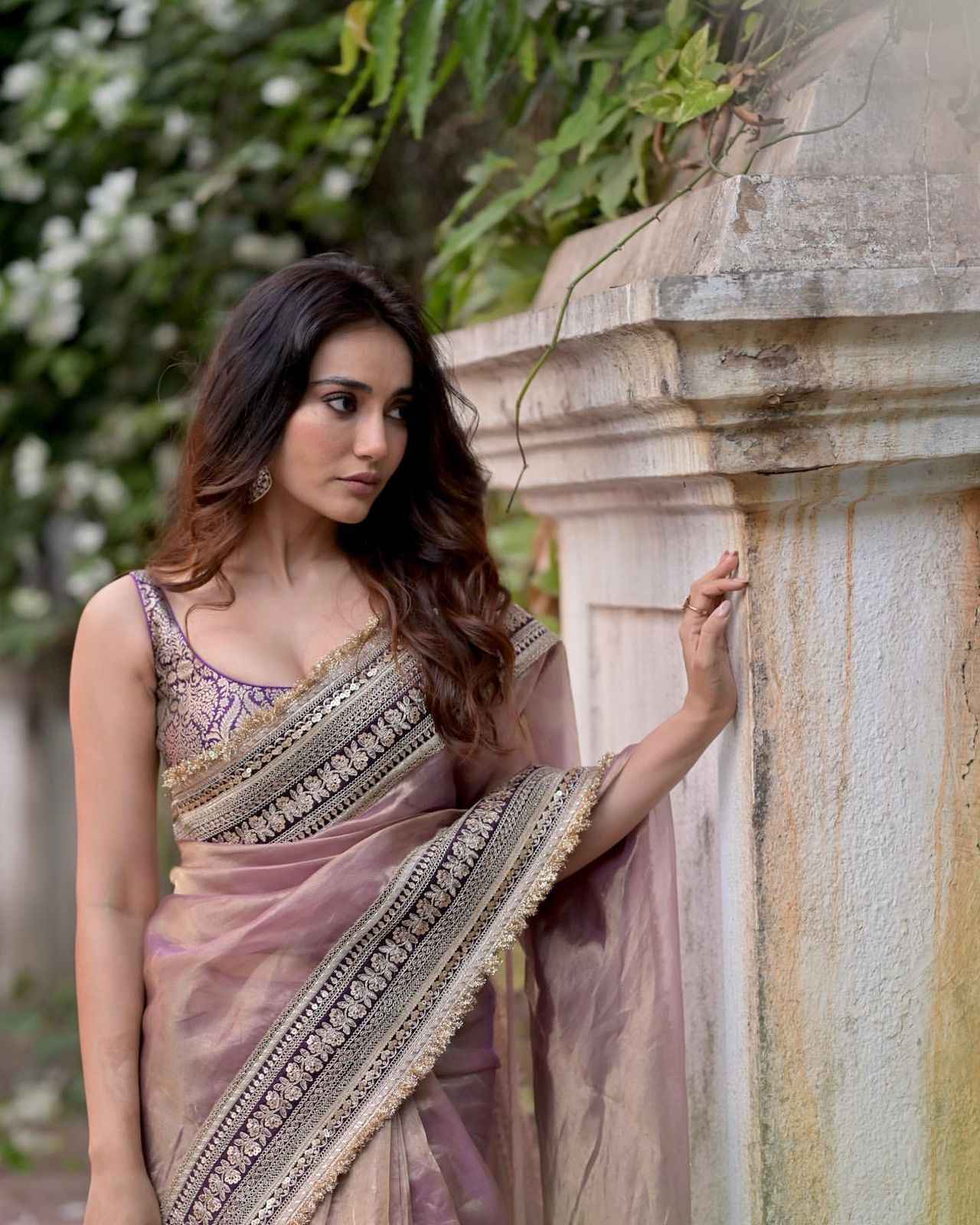 SOFT TWIL NET SEQUANCE AND DORI EMBROIDERY WORK SAREE AT WHOLESALE PRICE