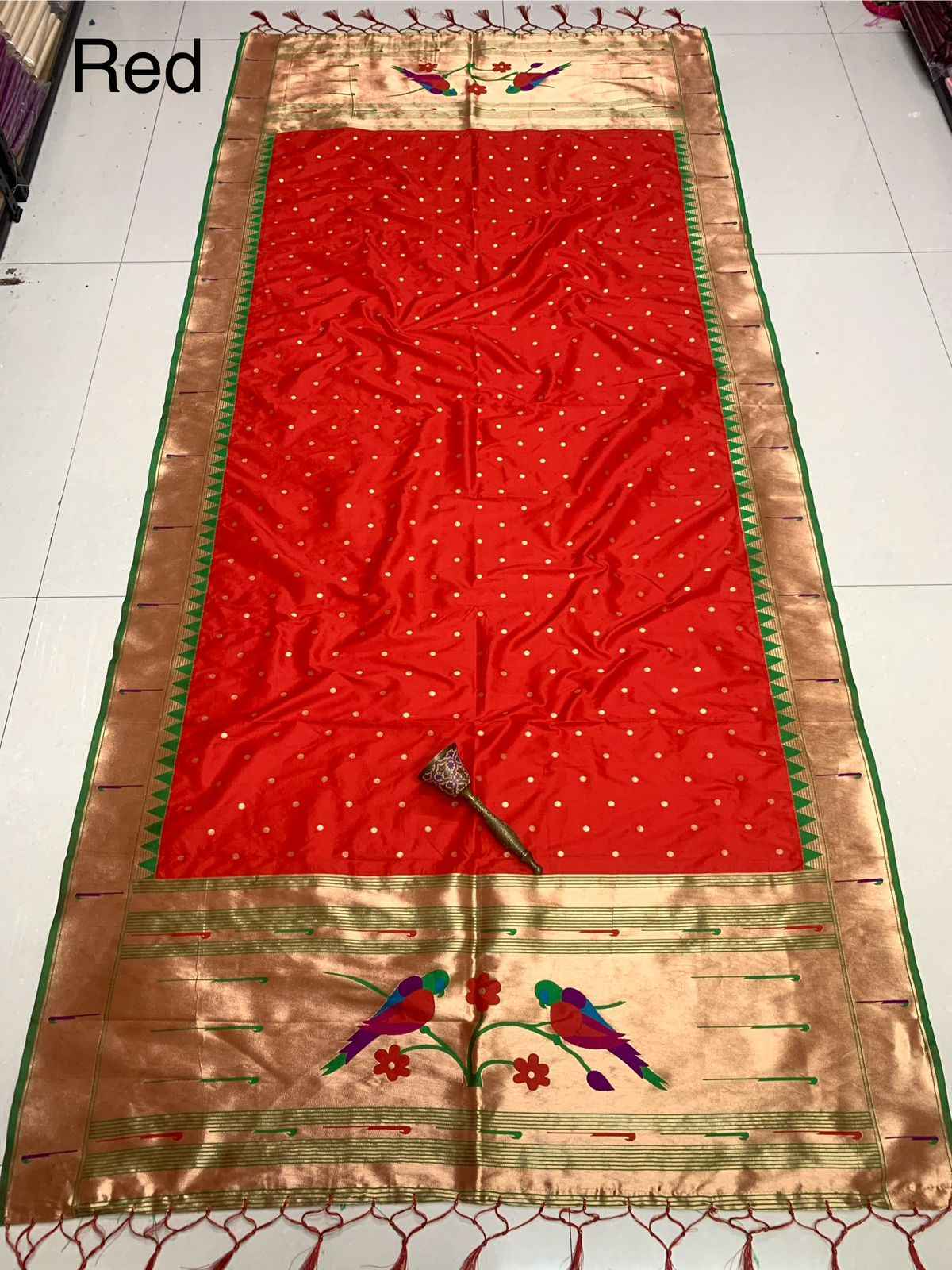 SOFT ZARI AND SILK FLOWER DESIGN DUPATTA AT WHOLESALE PRICE