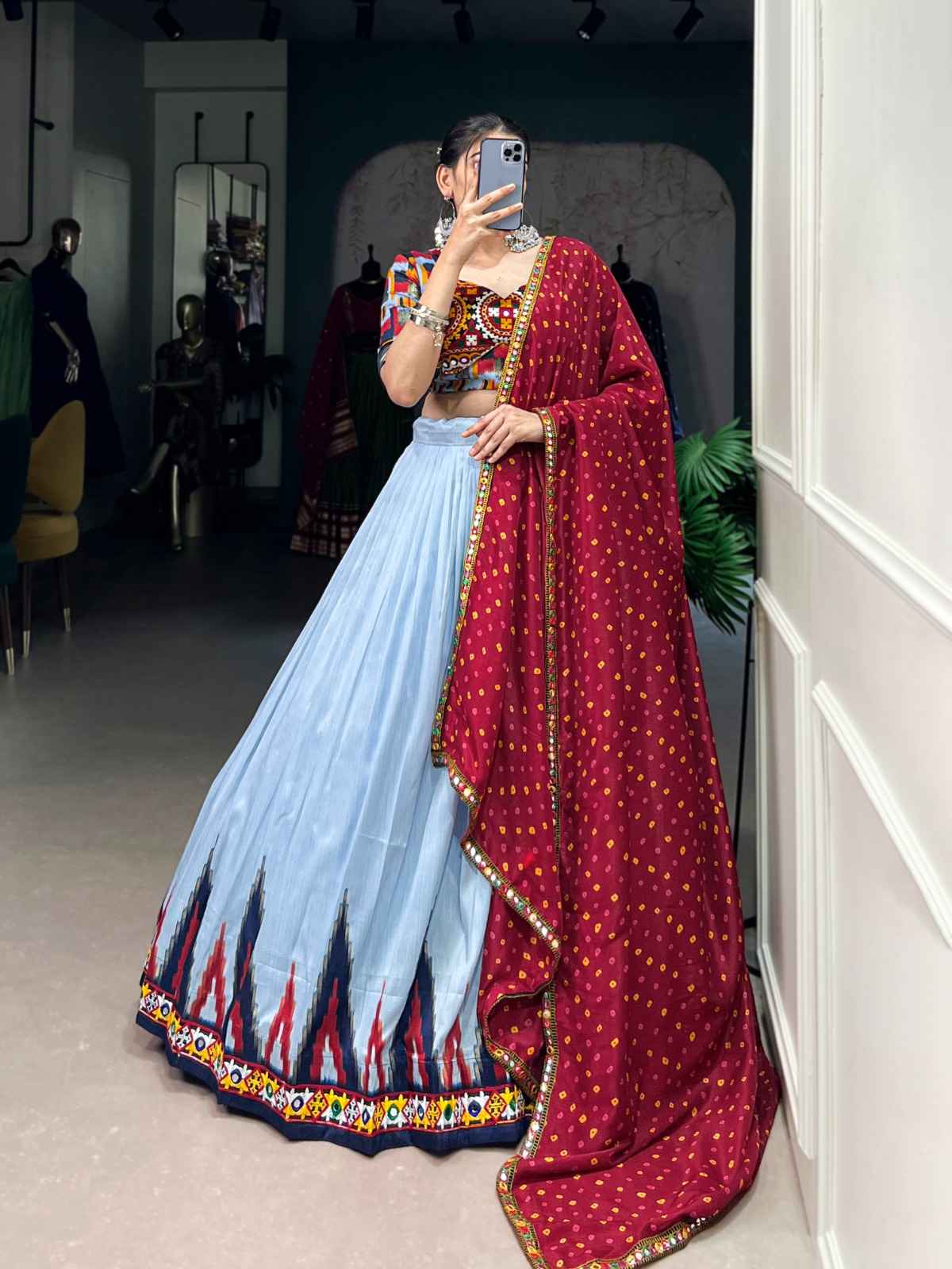 DOLA SILK PRINTED WITH FOIL WORK GAMTHI LACE LEHNGA CHOLI1 AT WHOLESALE PRICE