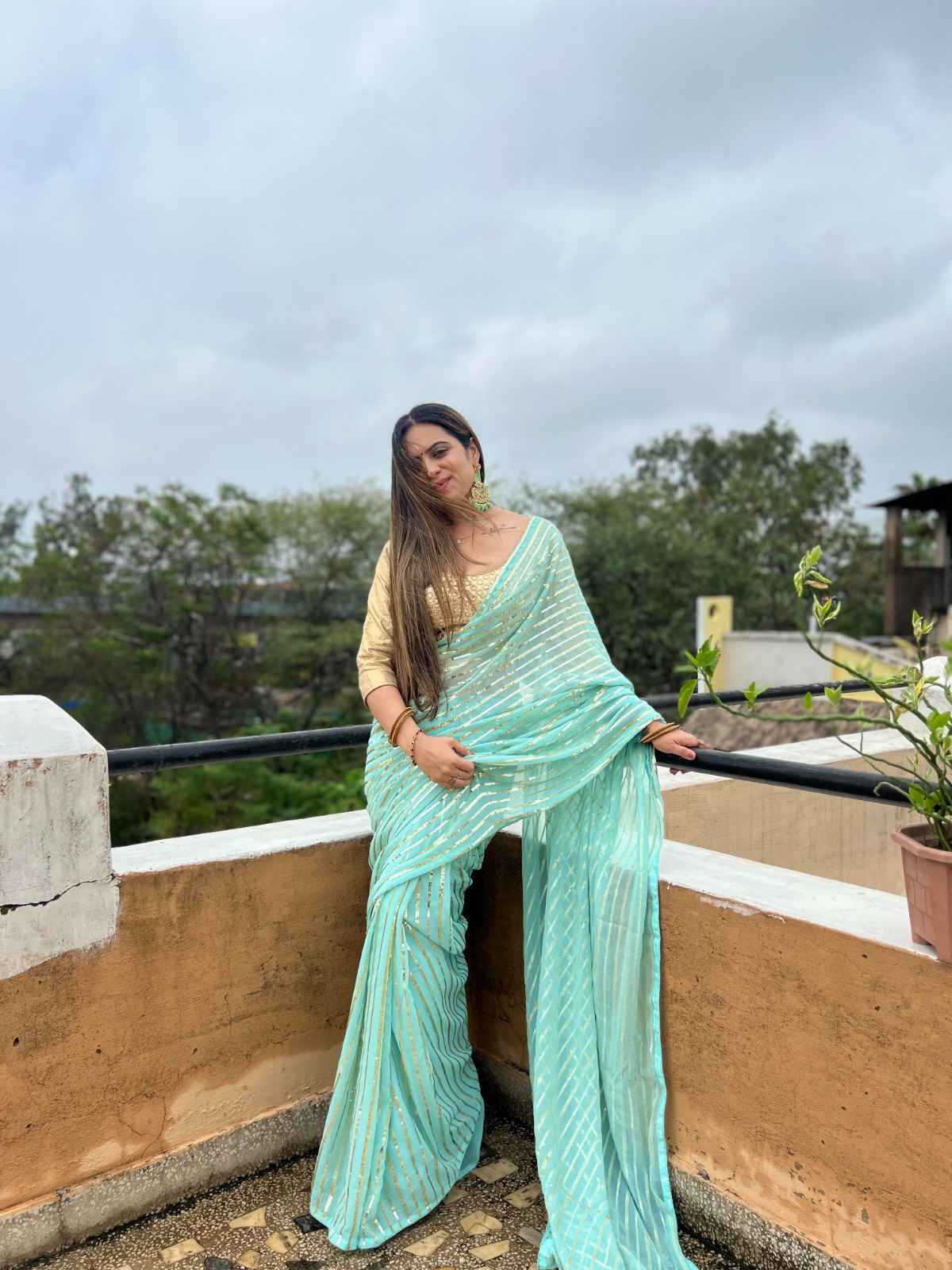 HEAVY GEORGETTE EMBROIDERY MULTY SEQUINS WORK SAREE AT WHOLESALE PRICE