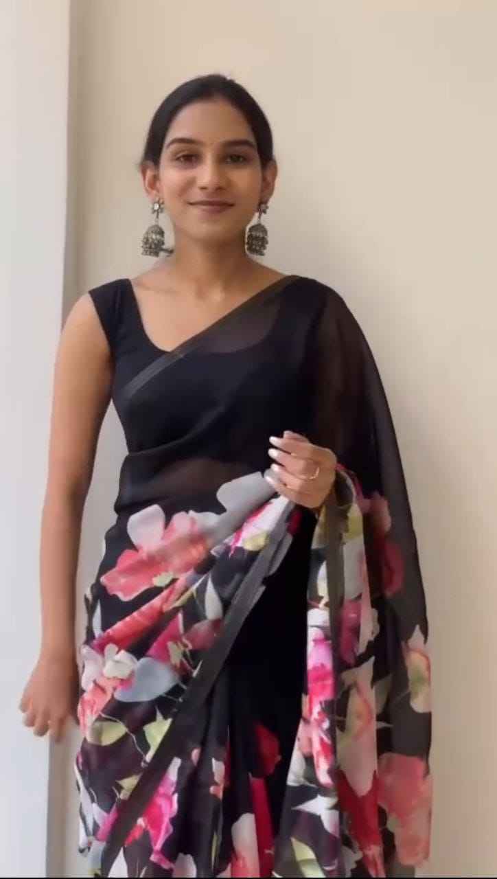 PLAIN LINEN DIGITAL FLOWER PRINTED SAREE AT WHOLESALE PRICE