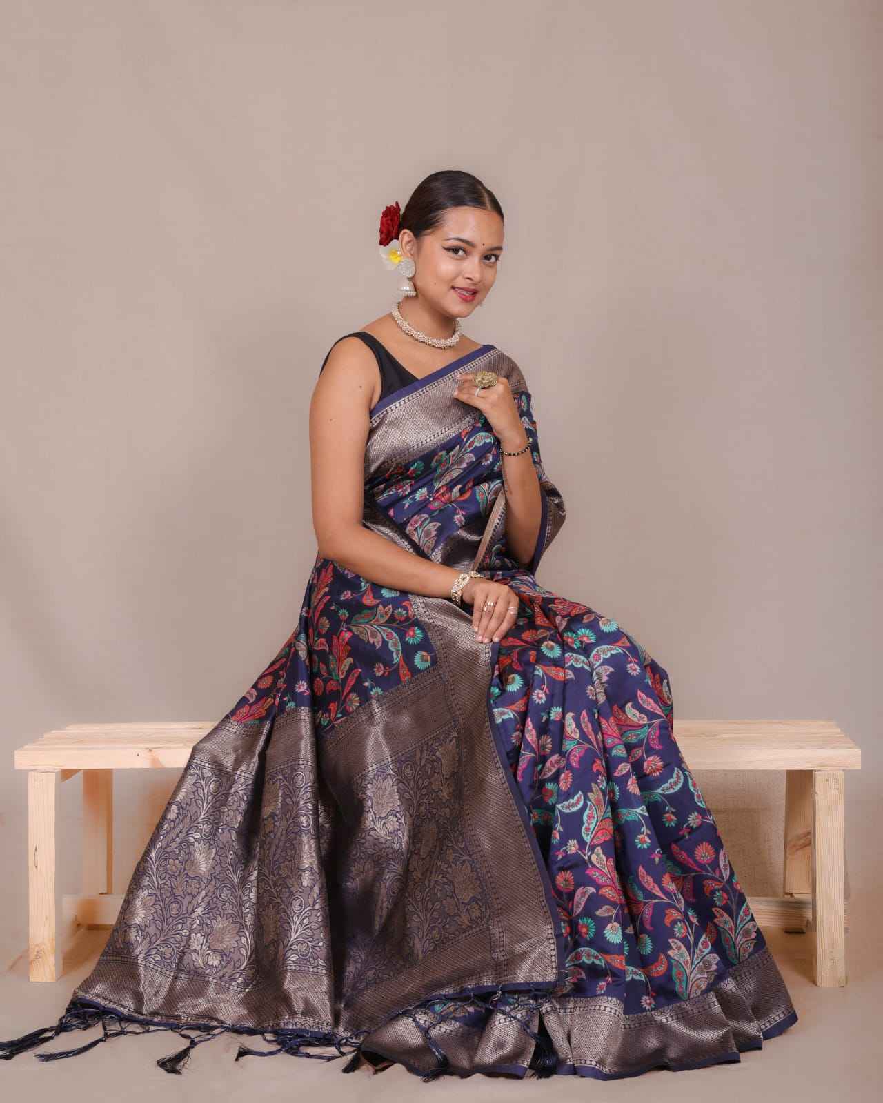 SOFT BANARASI SILK HEAVY PATOLA DESIGN SAREE AT WHOLESALE PRICE