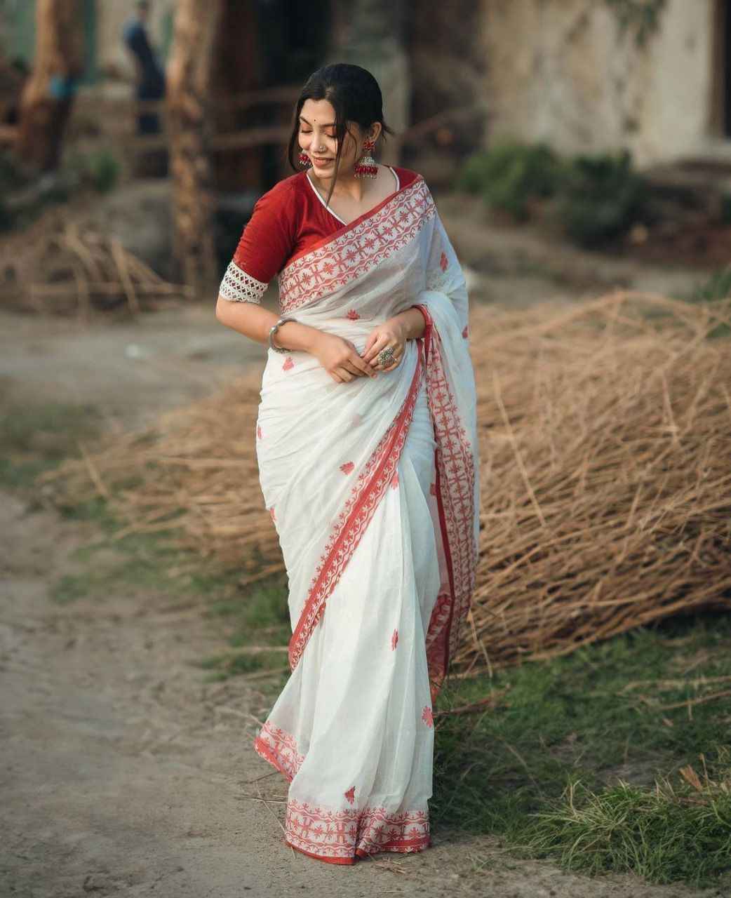SOFT SILK JACQUARD WORK WITH RICH PALLU SAREE CODE 205 AT WHOLESALE PRICE