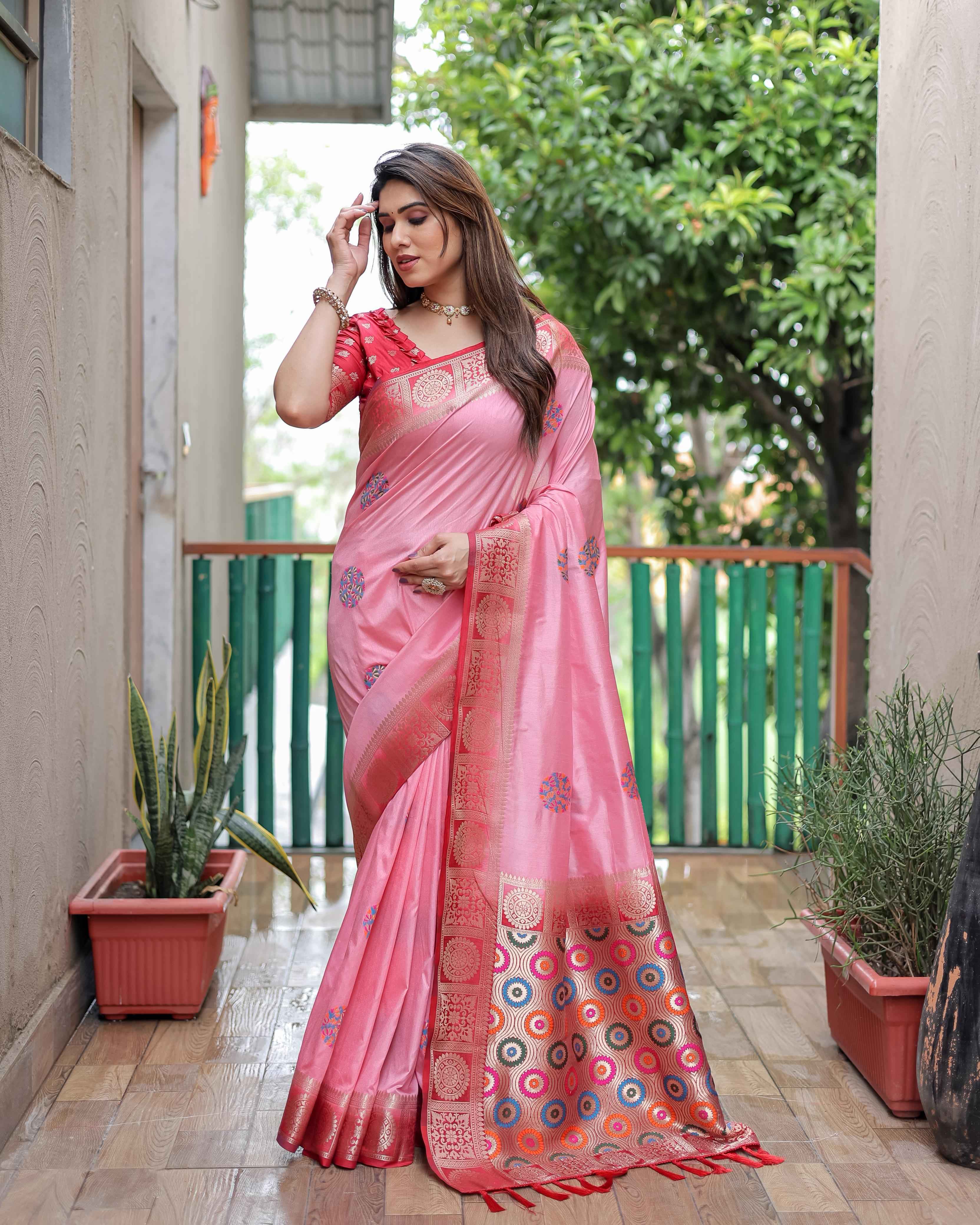 DOLA SILK UNIQUE BUTTA DESIGNS AND CONTRAST PALLU SAREE AT WHOLESALE PRICE