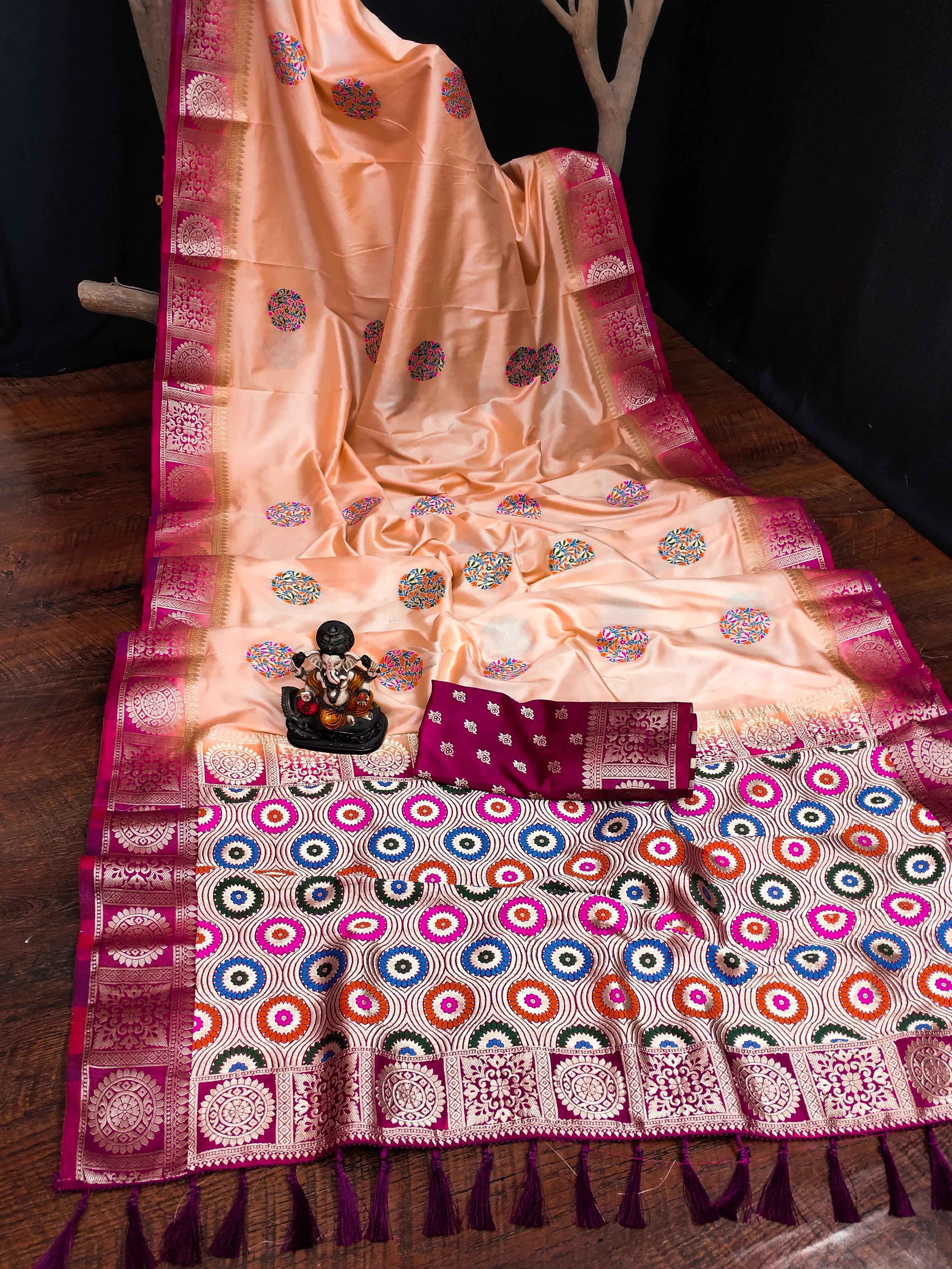 DOLA SILK UNIQUE BUTTA DESIGNS AND CONTRAST PALLU SAREE AT WHOLESALE PRICE