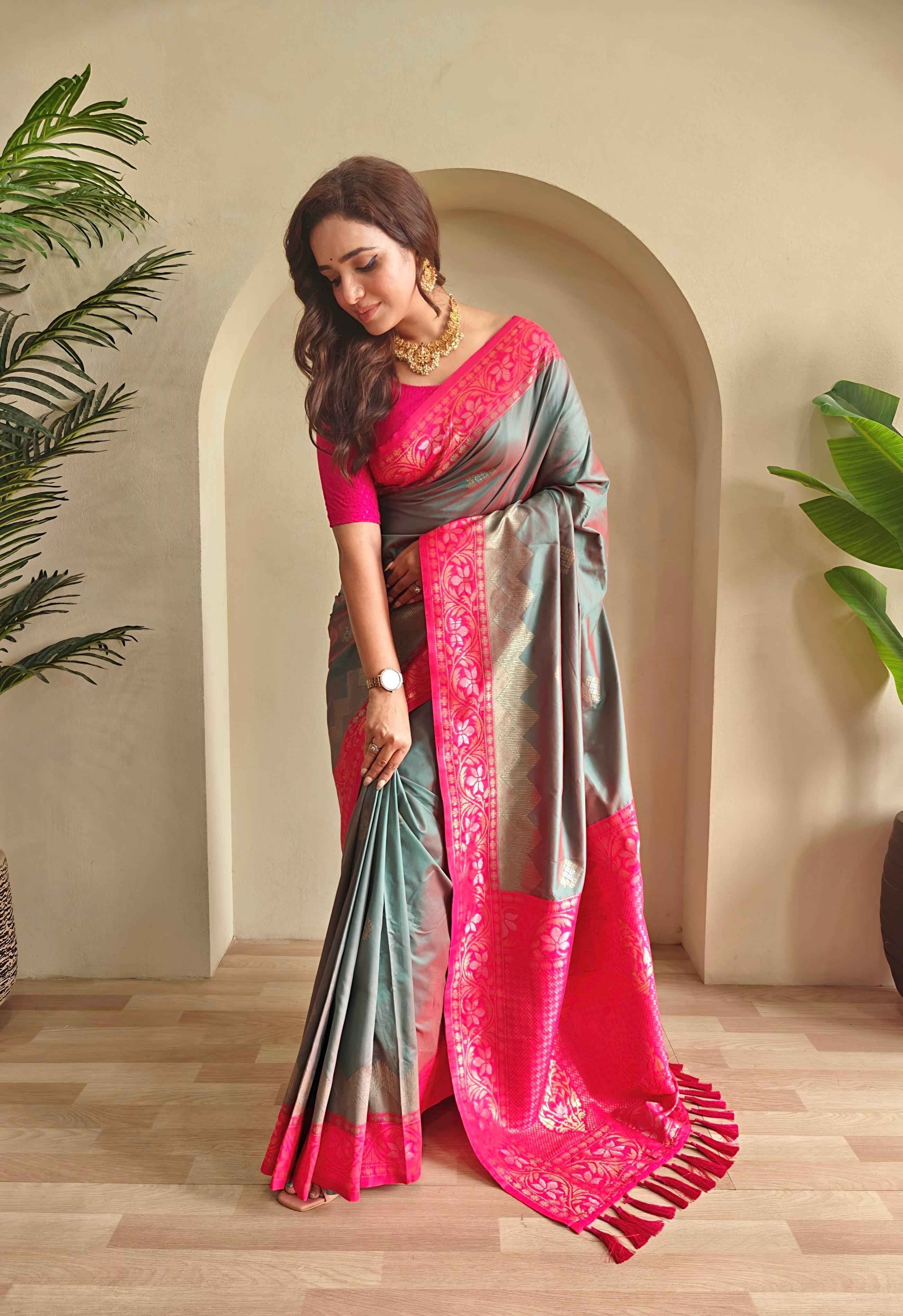 DUAL TONE SILK ZARI WEAVES CONTRAST PALLU SAREE AT WHOLESALE PRICE