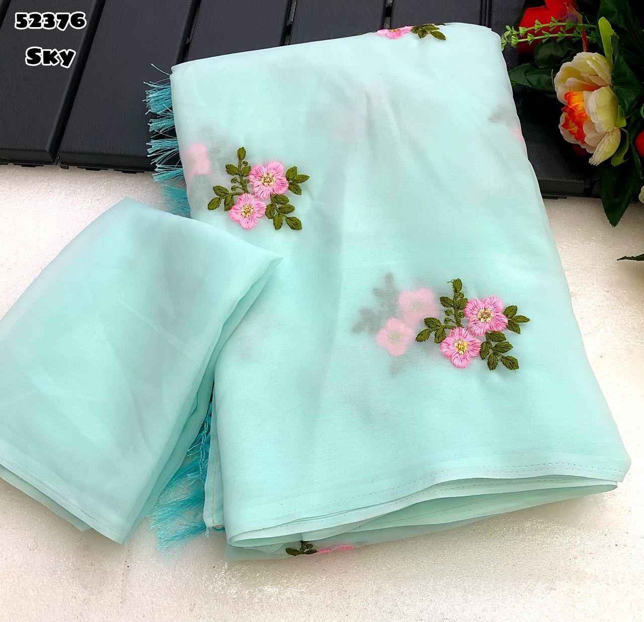 GEORGETTE FLORAL DESIGN EMBROIDERY WORK SAREE AT WHOLESALE PRICE