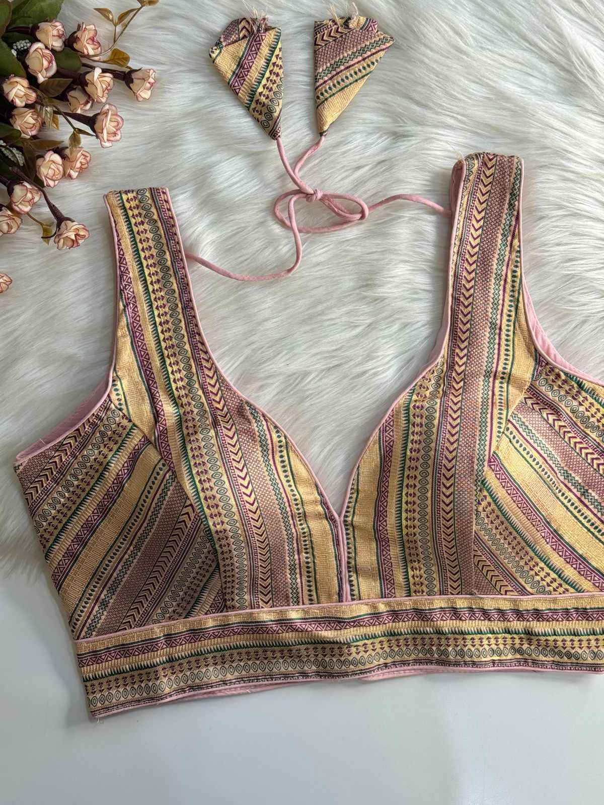 HEAVY JECQUARD PARTYWEAR DESGINE BLOUSE AT WHOLESALE PRICE