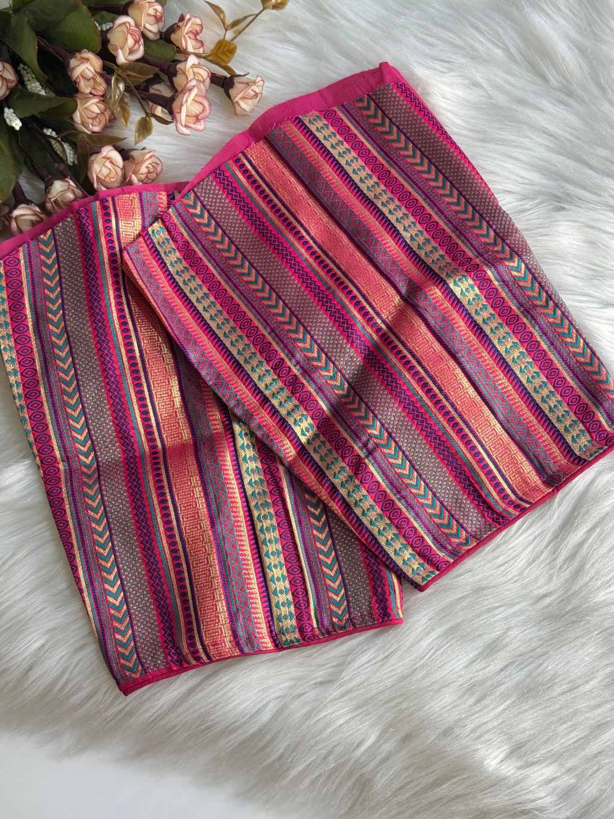 HEAVY JECQUARD PARTYWEAR DESGINE BLOUSE AT WHOLESALE PRICE