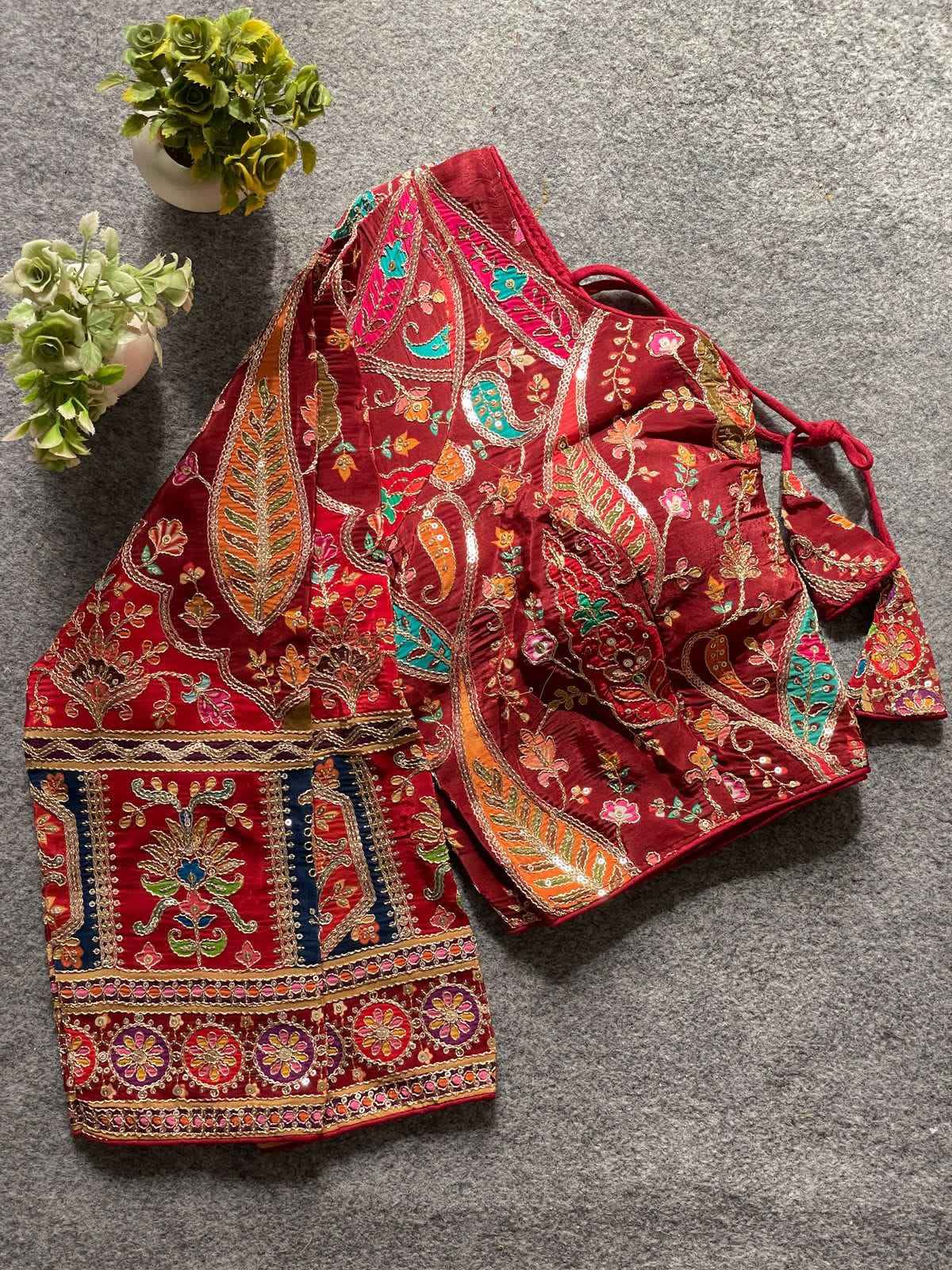 PURE CREP HEAVY CHINON PRINTED READYMADE BLOUSE AT WHOLESALE PRICE