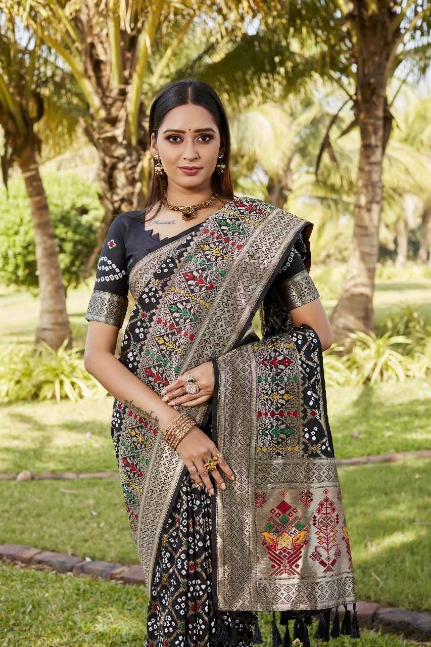 PURE GHARCHOLA BANDHEJ SILK WITH MINAKARI ZARI SAREE AT WHOLESALE PRICE
