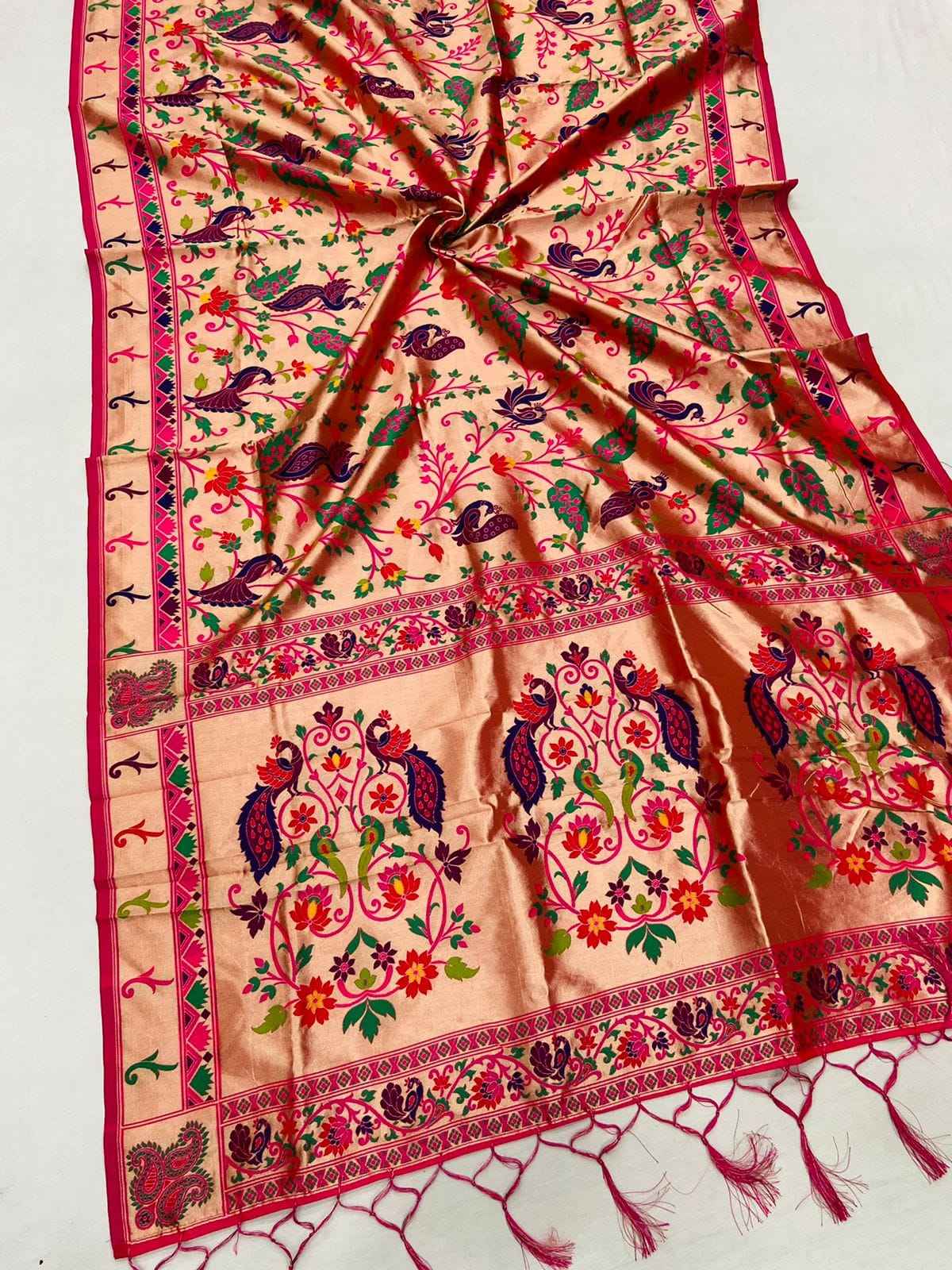 PURE KANCHIPURAM SILK ZARI WIVING PAITHANI SAREE AT WHOLESALE PRICE