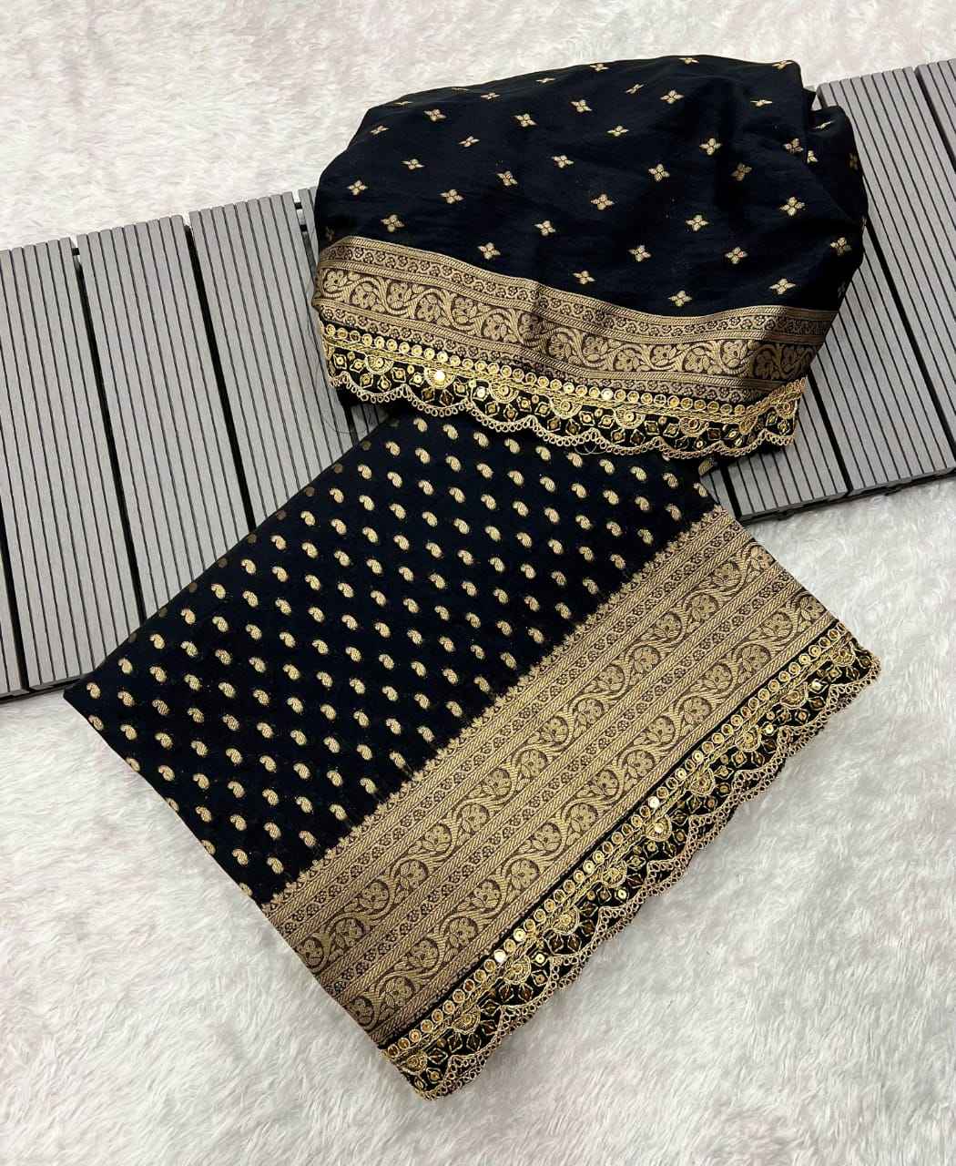 PURE  KHADI GEORGETTE WITH KANCHI BORDER SAREE AT WHOLESALE PRICE