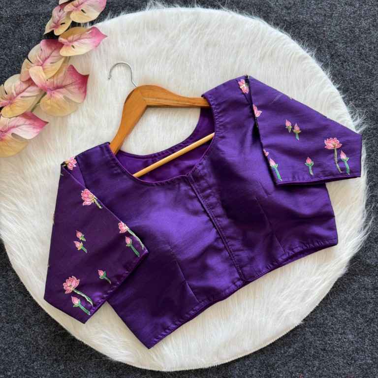 PURE SILK PRINTED ANTIQUE HANDCRAFTED WORK BLOUSE AT WHOLESALE PRICE