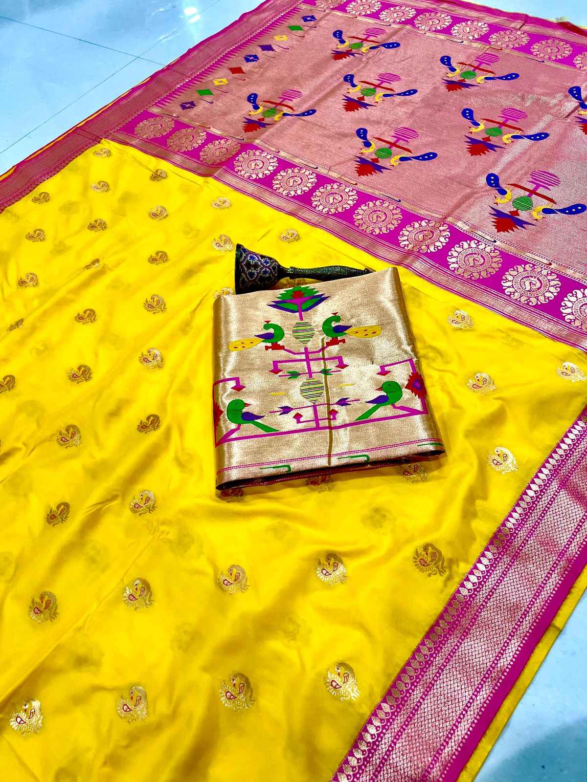 PURE SOFT GOLD ZARI KANCHIVRAM PAITHANI SILK PEACOCK BODER SAREE AT WHOLESALE PRICE