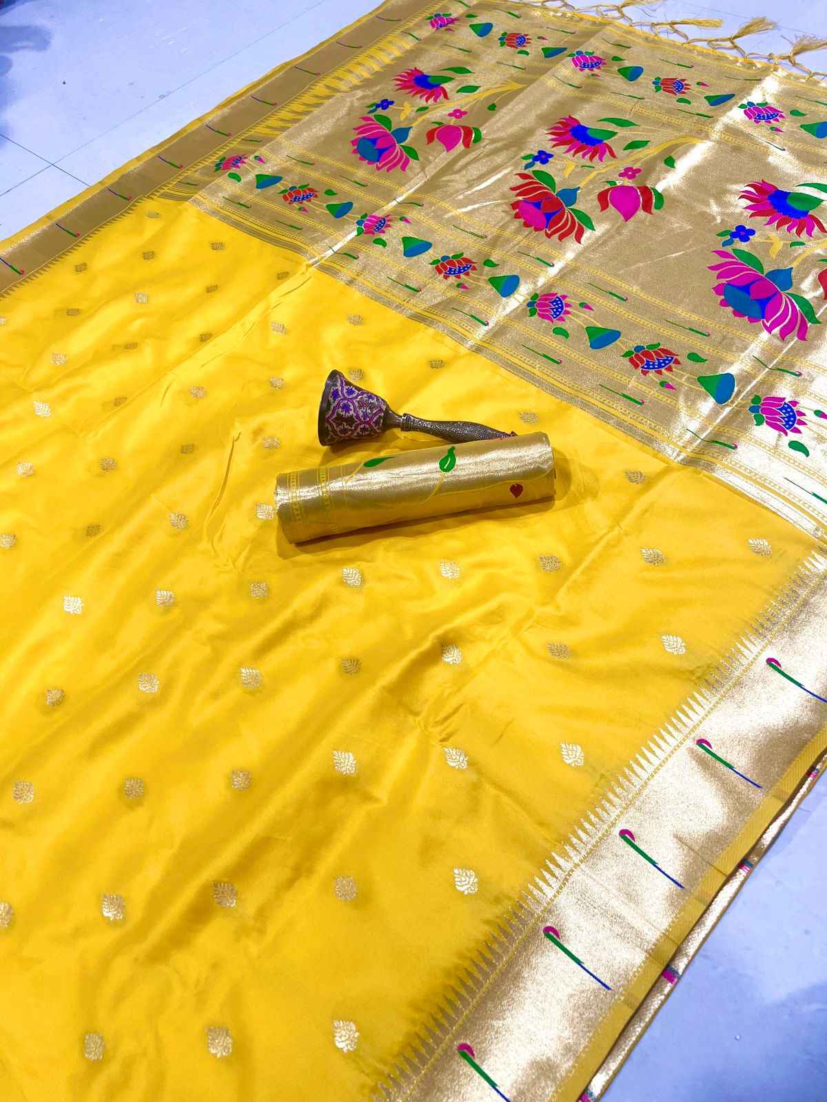 PURE SOFT GOLD ZARI KANCHIVRAM PAITHANI SILK WEAVING SAREE AT WHOLESALE PRICE