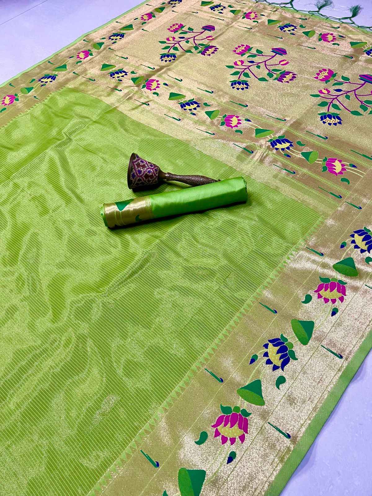 PURE SOFT ZARI KANCHIVRAM TISSUE PAITHANI FLOWER BODER SILK SAREE AT WHOLSALE PRICE
