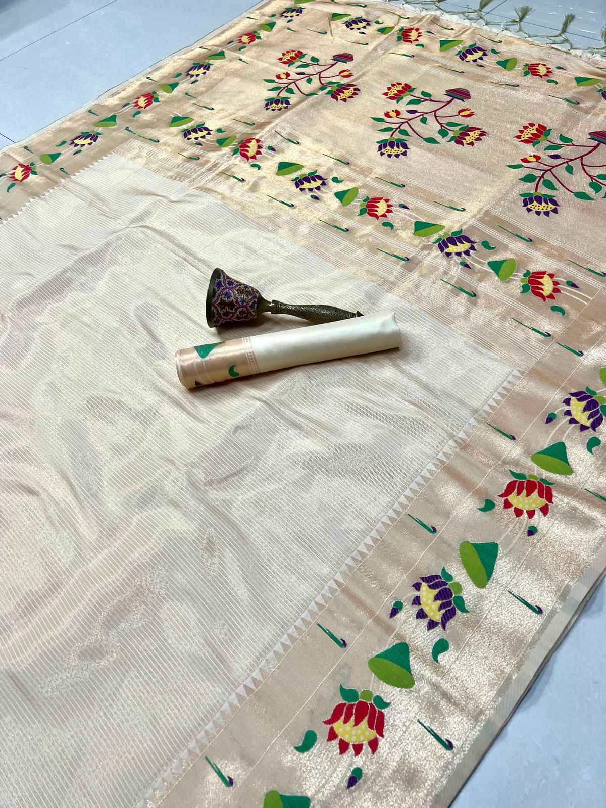 PURE SOFT ZARI KANCHIVRAM TISSUE PAITHANI FLOWER BODER SILK SAREE AT WHOLSALE PRICE
