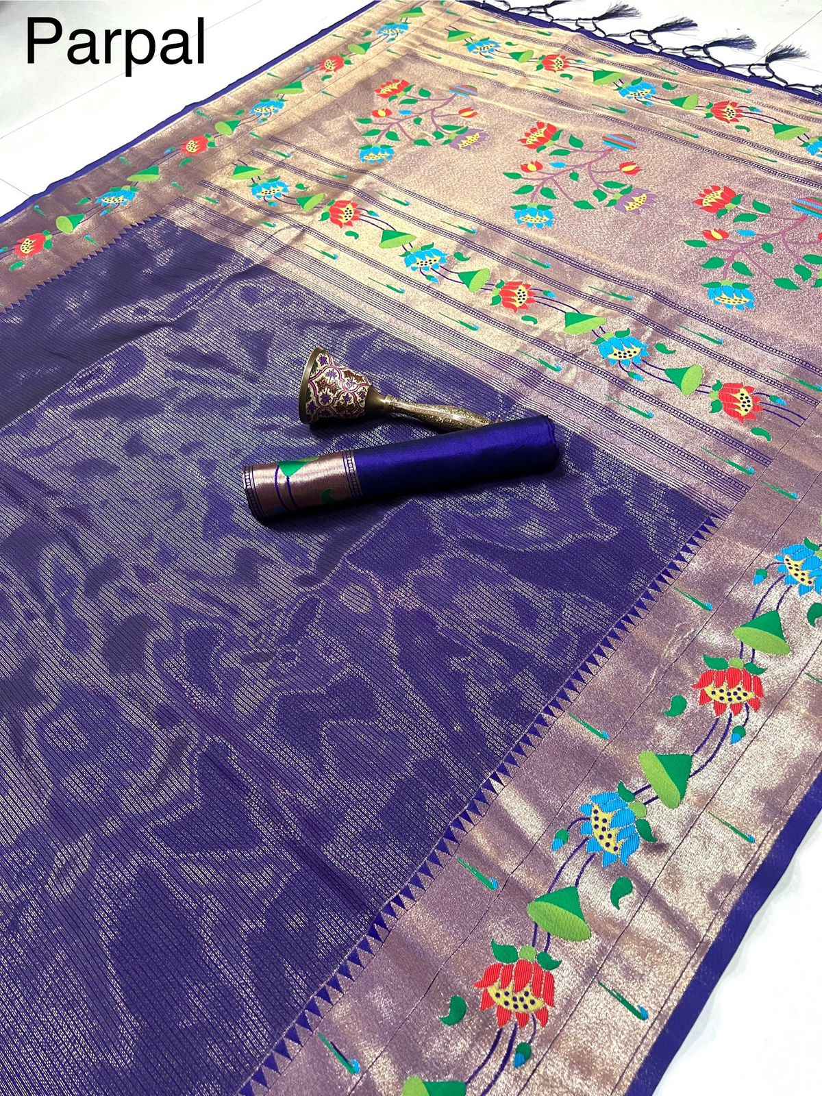 PURE SOFT ZARI KANCHIVRAM TISSUE PAITHANI FLOWER BODER SILK SAREE AT WHOLSALE PRICE
