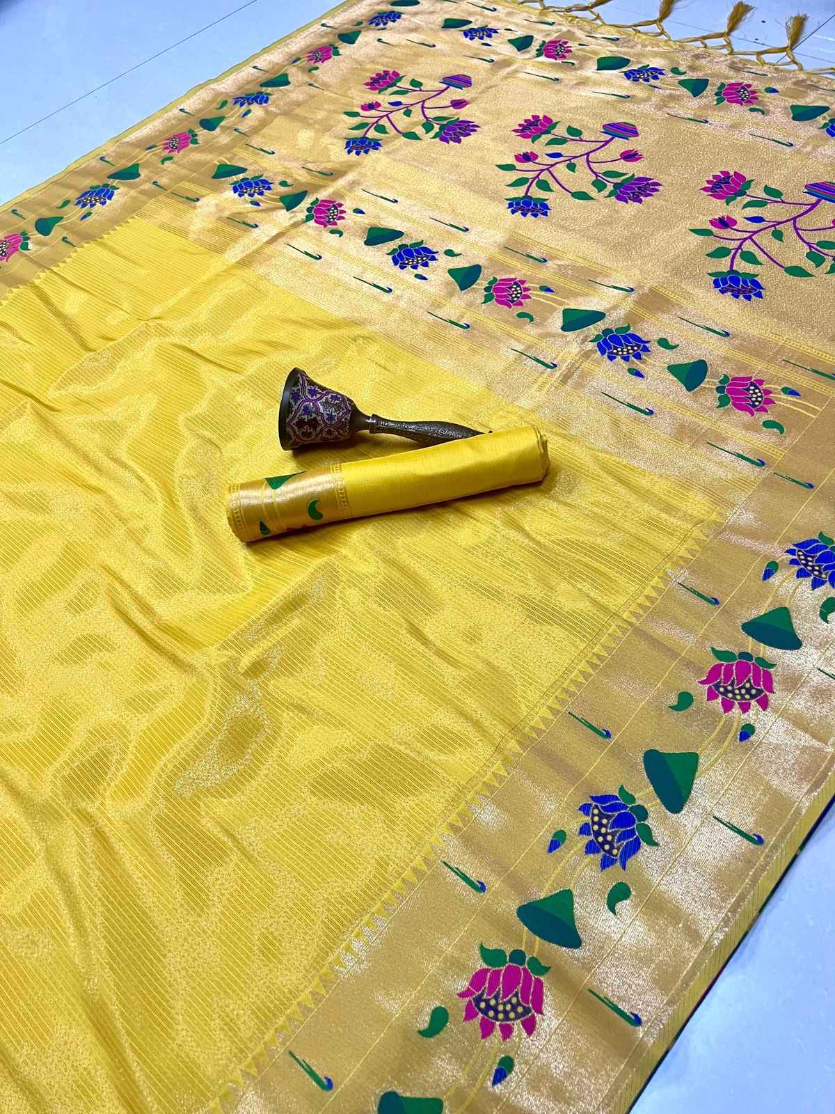 PURE SOFT ZARI KANCHIVRAM TISSUE PAITHANI FLOWER BODER SILK SAREE AT WHOLSALE PRICE
