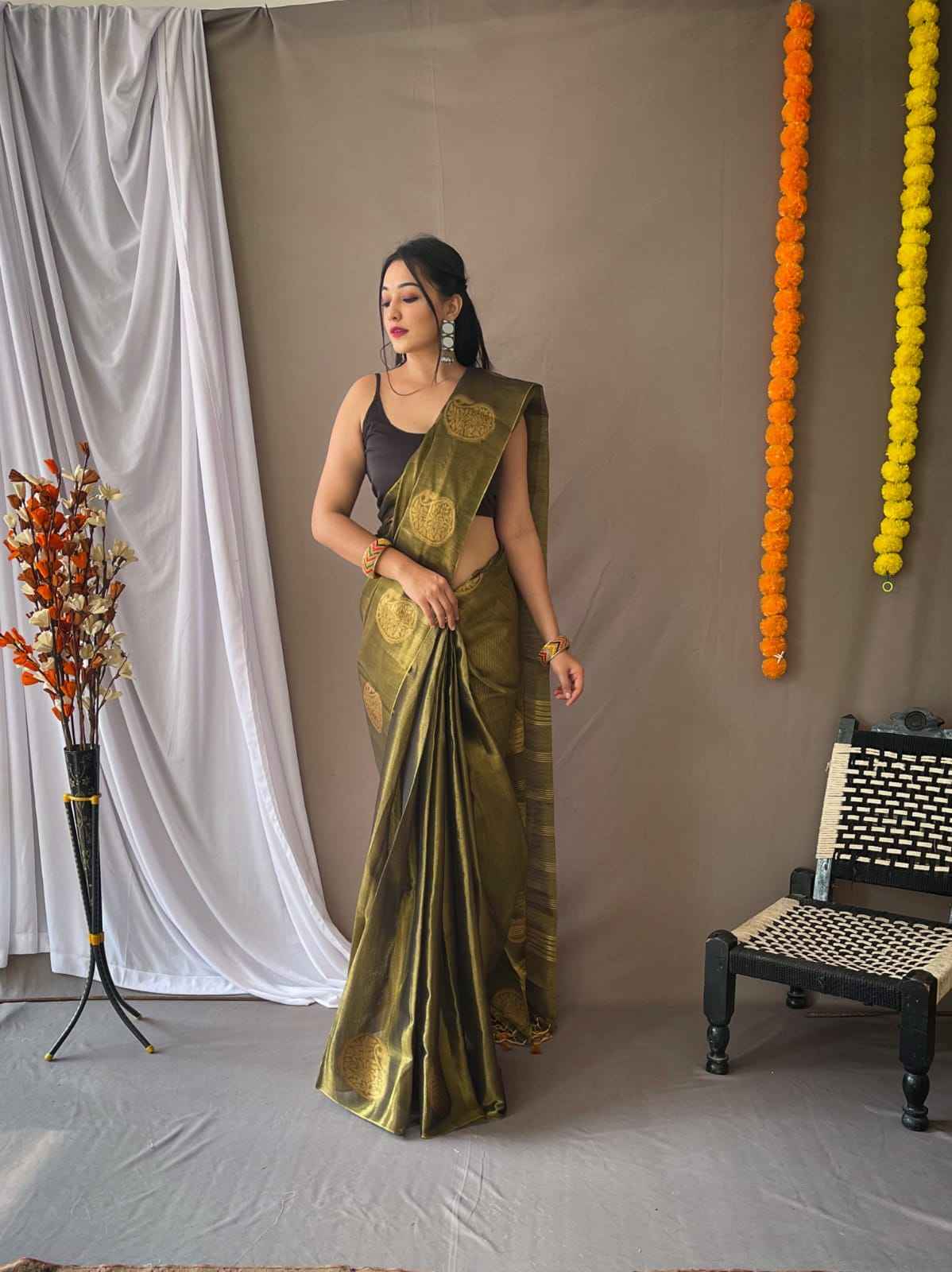 PURE TISSUE SILK WITH ZARI WEAVING BUTTI SAREE AT WHOLESALE PRICE