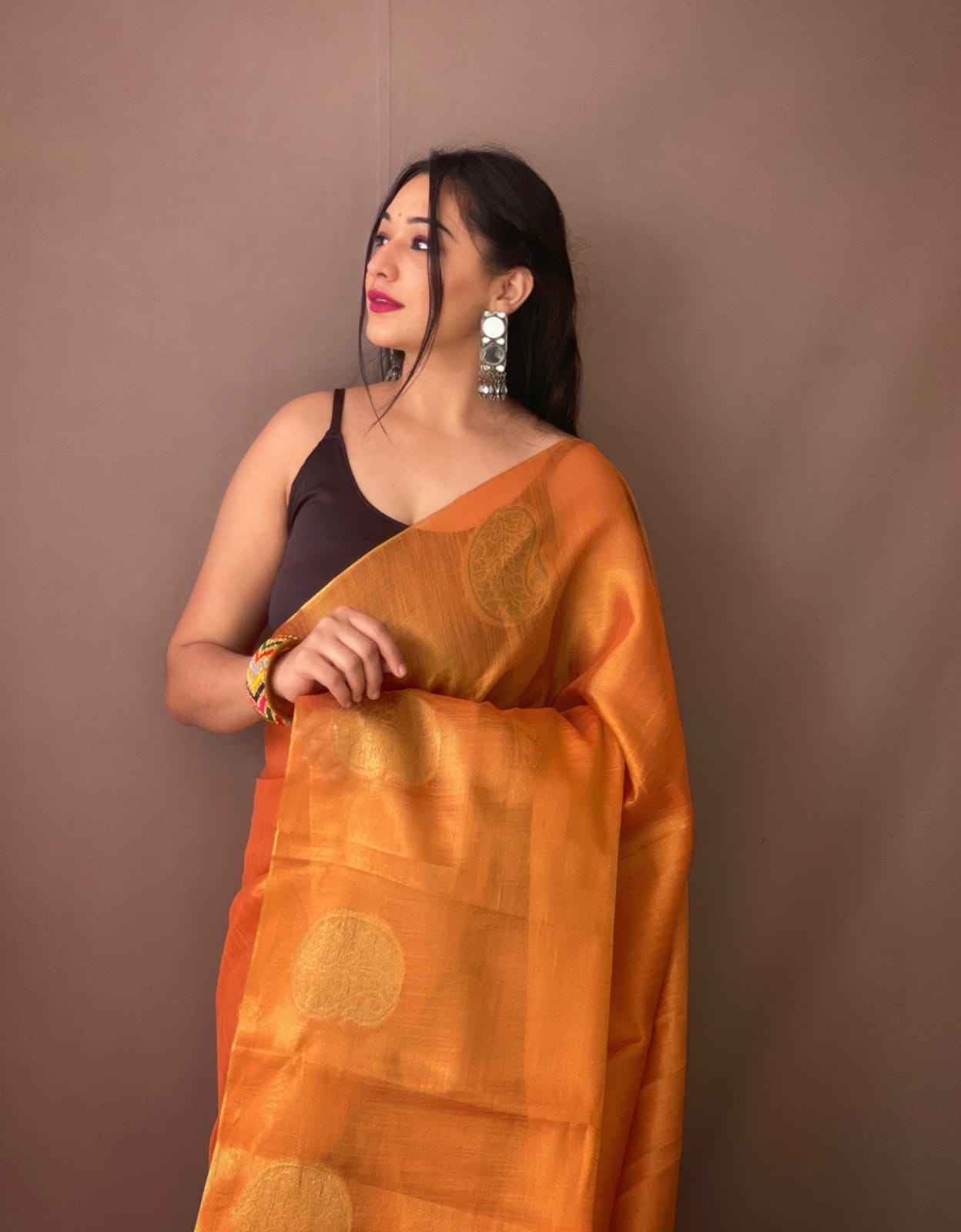 PURE TISSUE SILK WITH ZARI WEAVING BUTTI SAREE AT WHOLESALE PRICE