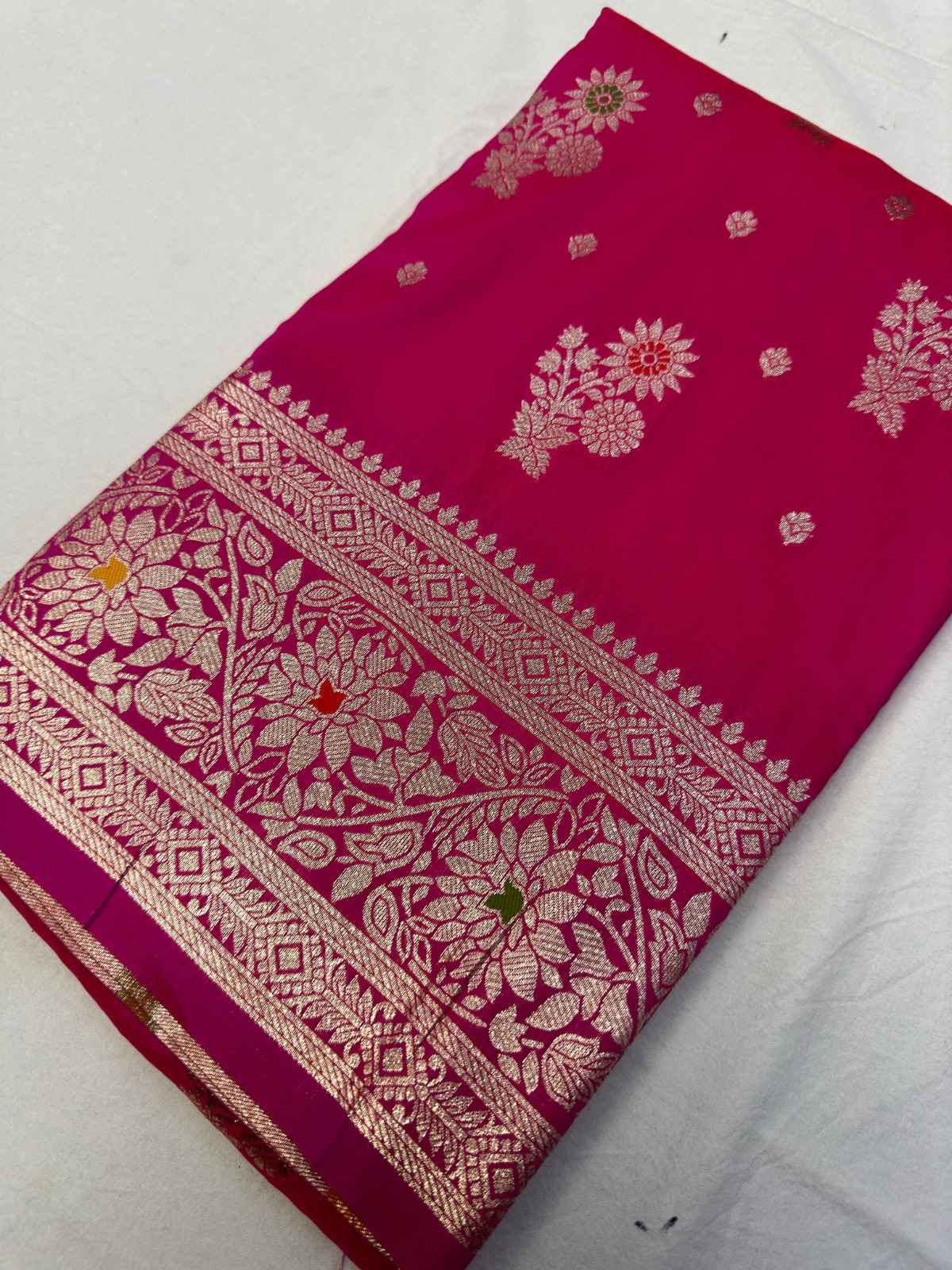 SOFT BANARASI KATAN SILK GOLD ZARI WEAVING DESIGN SAREE AT WHOLESALE PRICE
