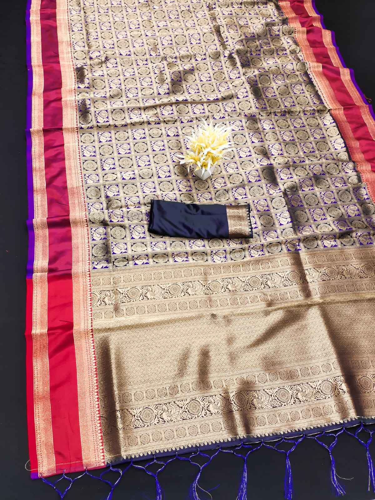SOFT BANARASI SILK GOLD WEAVING JARI SAREE AT WHOLESALE PRICE 