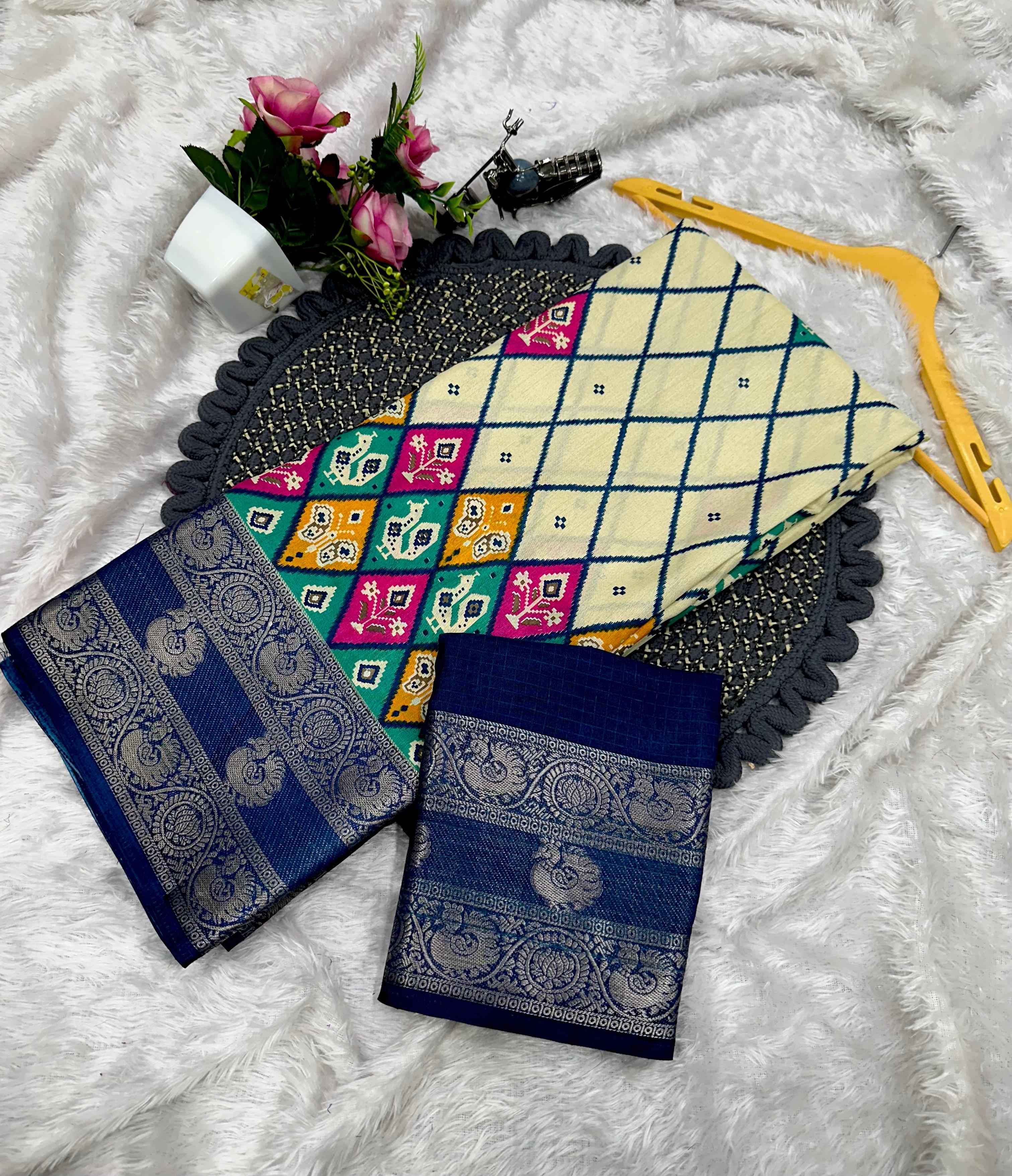 SOFT DOLA SILK WITH RICH PALLU SAREE AT WHOLESALE PRICE
