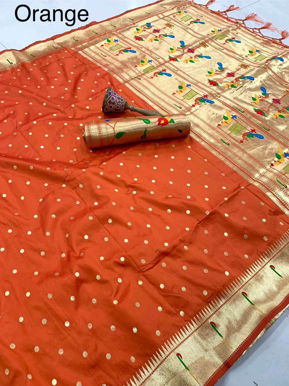 SOFT GOLD ZARI KANCHIVRAM  PAITHANI SILK PEACOCK BODER SAREE AT WHOLESALE PRICE