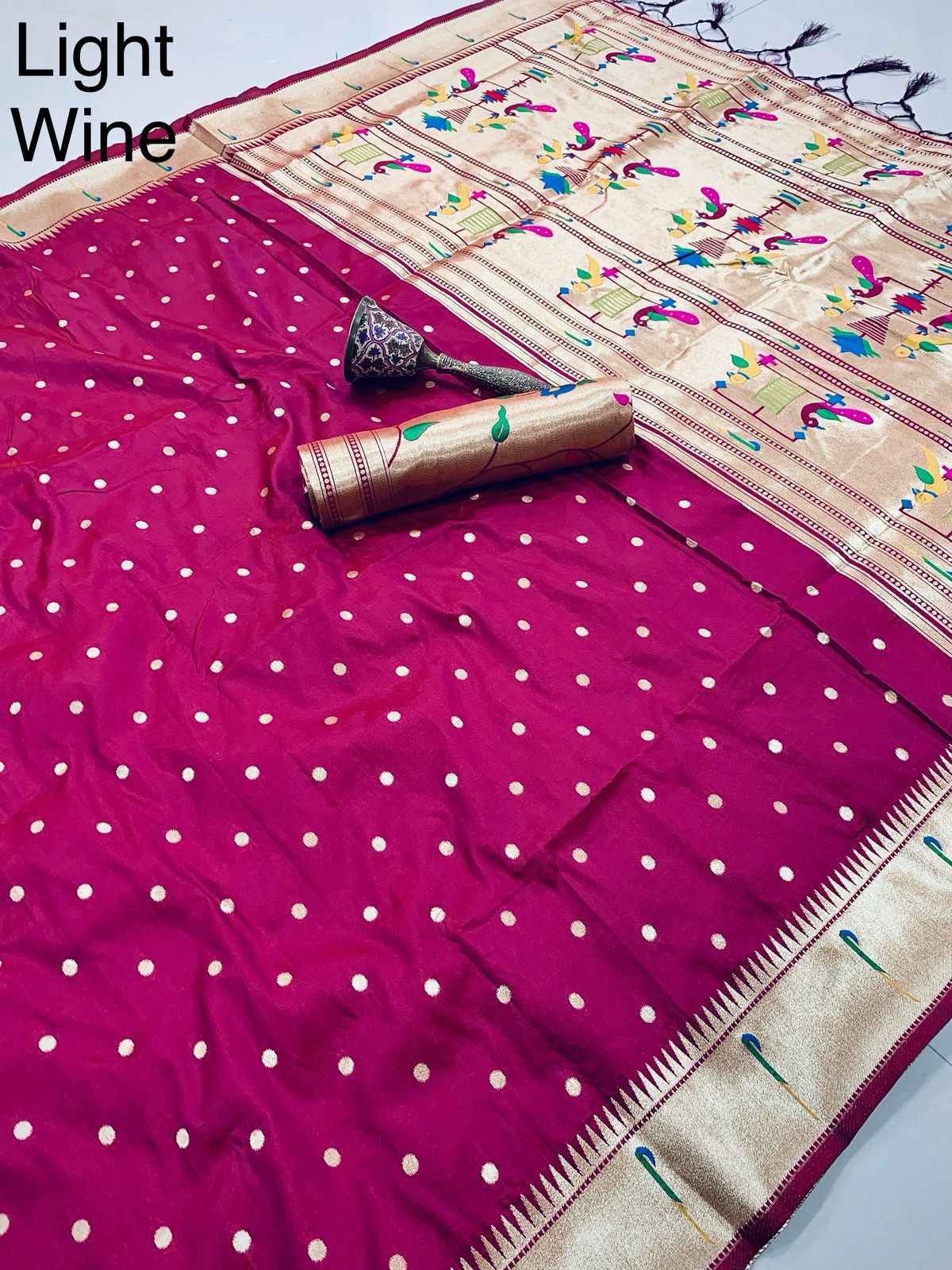 SOFT GOLD ZARI KANCHIVRAM  PAITHANI SILK PEACOCK BODER SAREE AT WHOLESALE PRICE