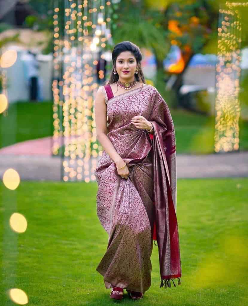 SOFT SILK RICH PALLU AND JACQUARD WORK SAREE CODE 125 AT WHOLESALE PRICE