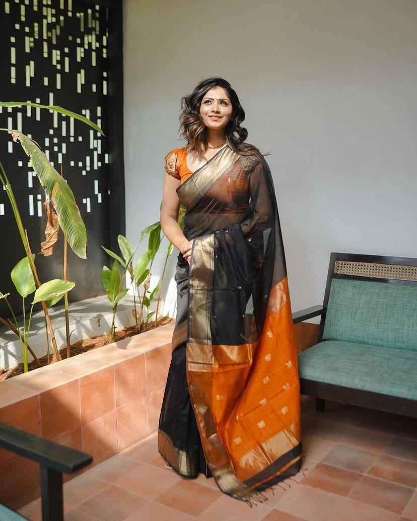 SOFT LILAN SLAB RICH PALLU AND JACQUARD WORK SAREE AT WHOLESALE PRICE