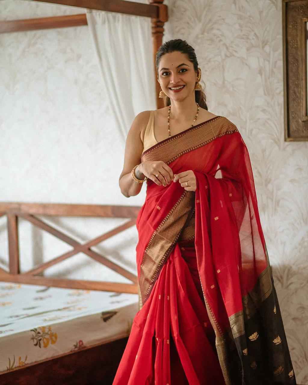 SOFT LILAN SLAB RICH PALLU AND JACQUARD WORK SAREE AT WHOLESALE PRICE