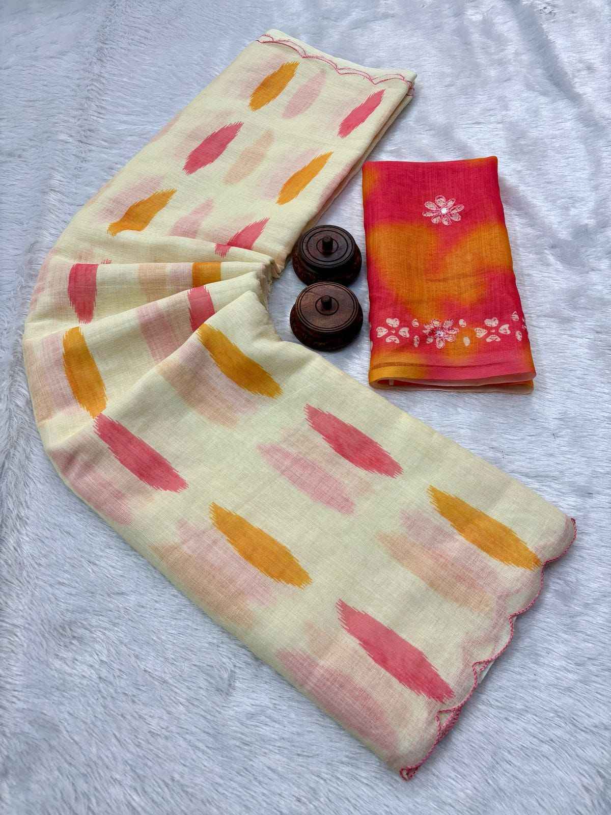 SOFT LINEN COTTON BATIK DIGITAL PRINT SAREE AT WHOLESALE PRICE