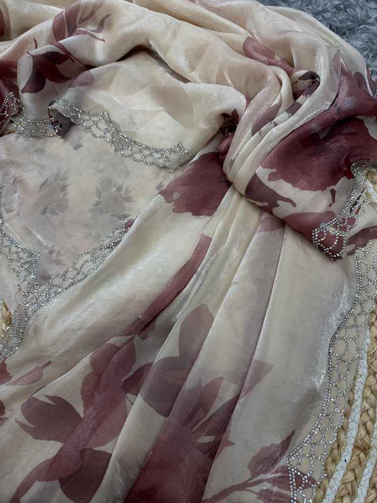 SOFT SPACE SILK WITH BEAUTIFUL FLORAL PRINT SAREE AT WHOLESALE PRICE