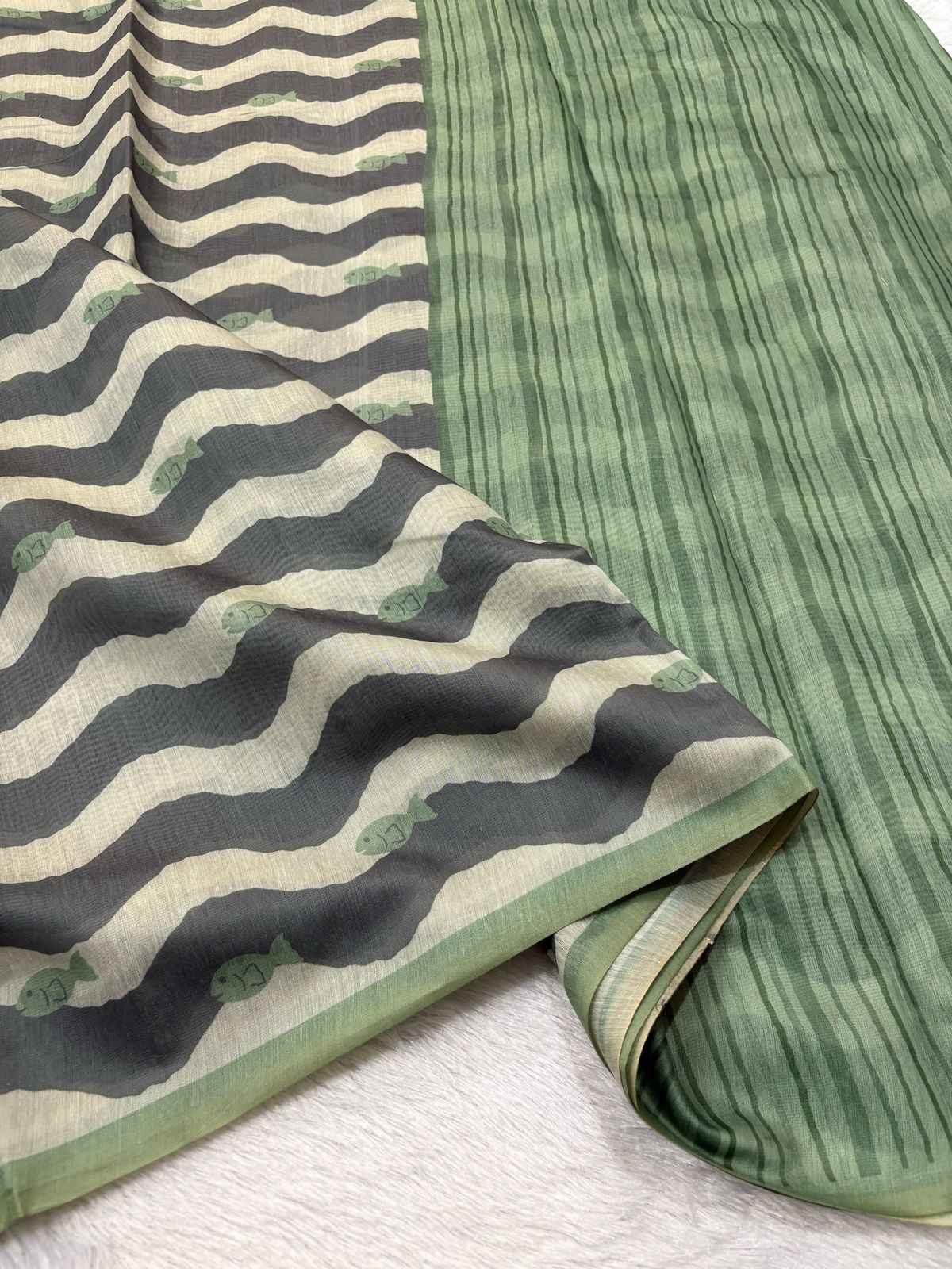 SOFT SPUN COTTON SLUB ZARI WEAVING BORDER SAREE AT WHOLESALE PRICE