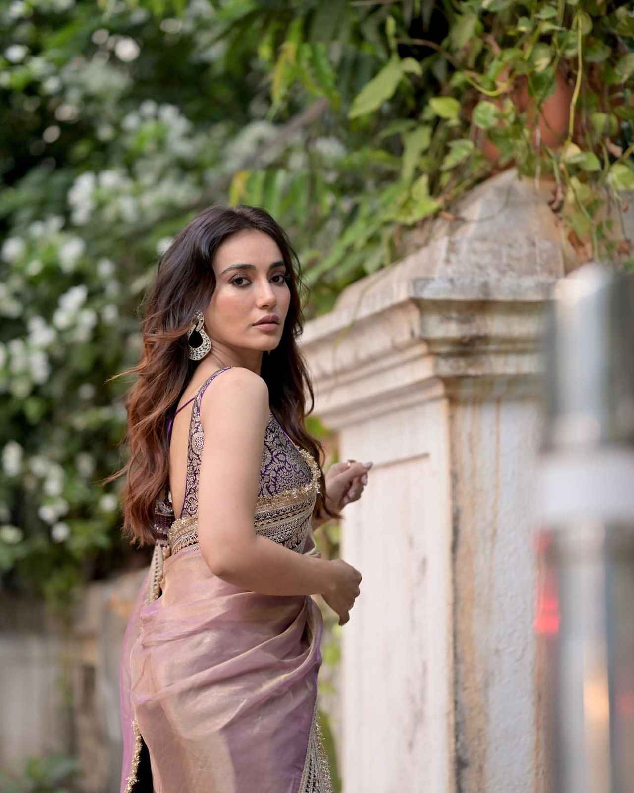 SOFT TWIL NET SEQUANCE AND DORI EMBROIDERY WORK SAREE AT WHOLESALE PRICE
