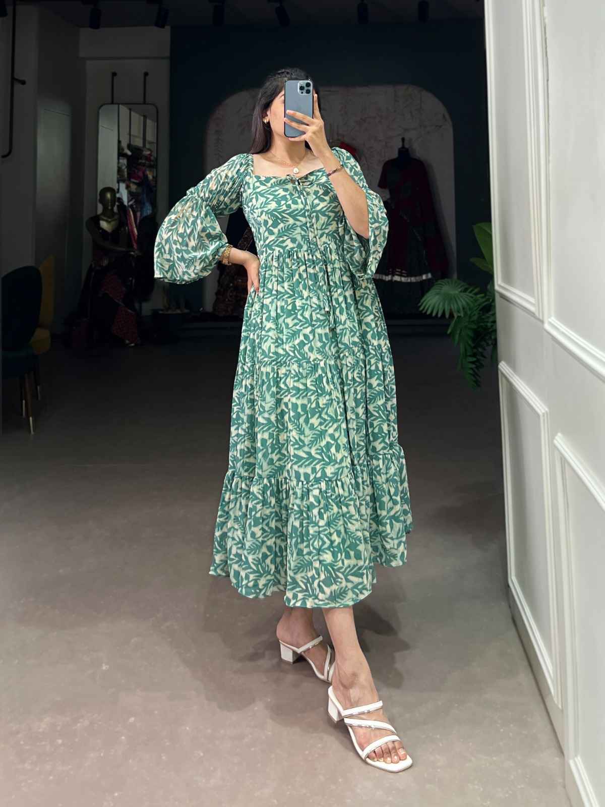 TRIPLE-LAYER GEORGETTE PRINTED ONE PIECE AT WHOLESALE PRICE