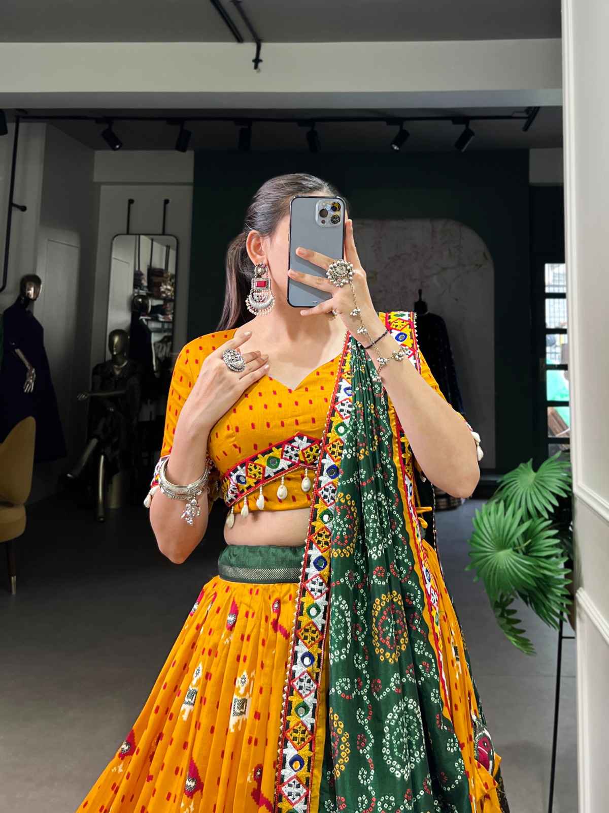 TUSSAR SILK PATOLA PRINT WITH GAMTHI WORK LACE AND FOIL WORK LEHENGA CHOLI AT WHOLESALE PRICE