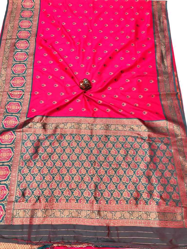BANARASI SOFT SILK CONTRAST JEQUARD BORDER SAREE AT WHOLESALE PRICE